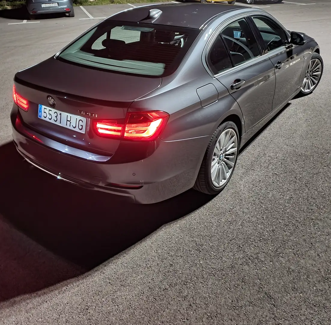 BMW 328 328iA Luxury - 1