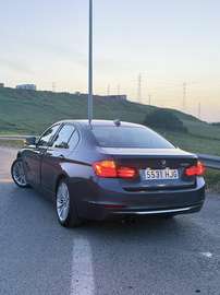 328iA Luxury