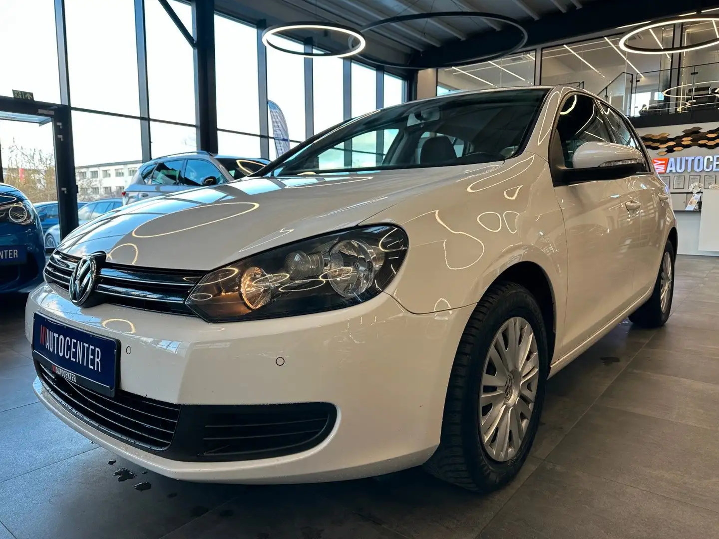 Volkswagen Golf VI Comfortline *1. Hand*Klima*Radio*USB*PDC Weiß - 2
