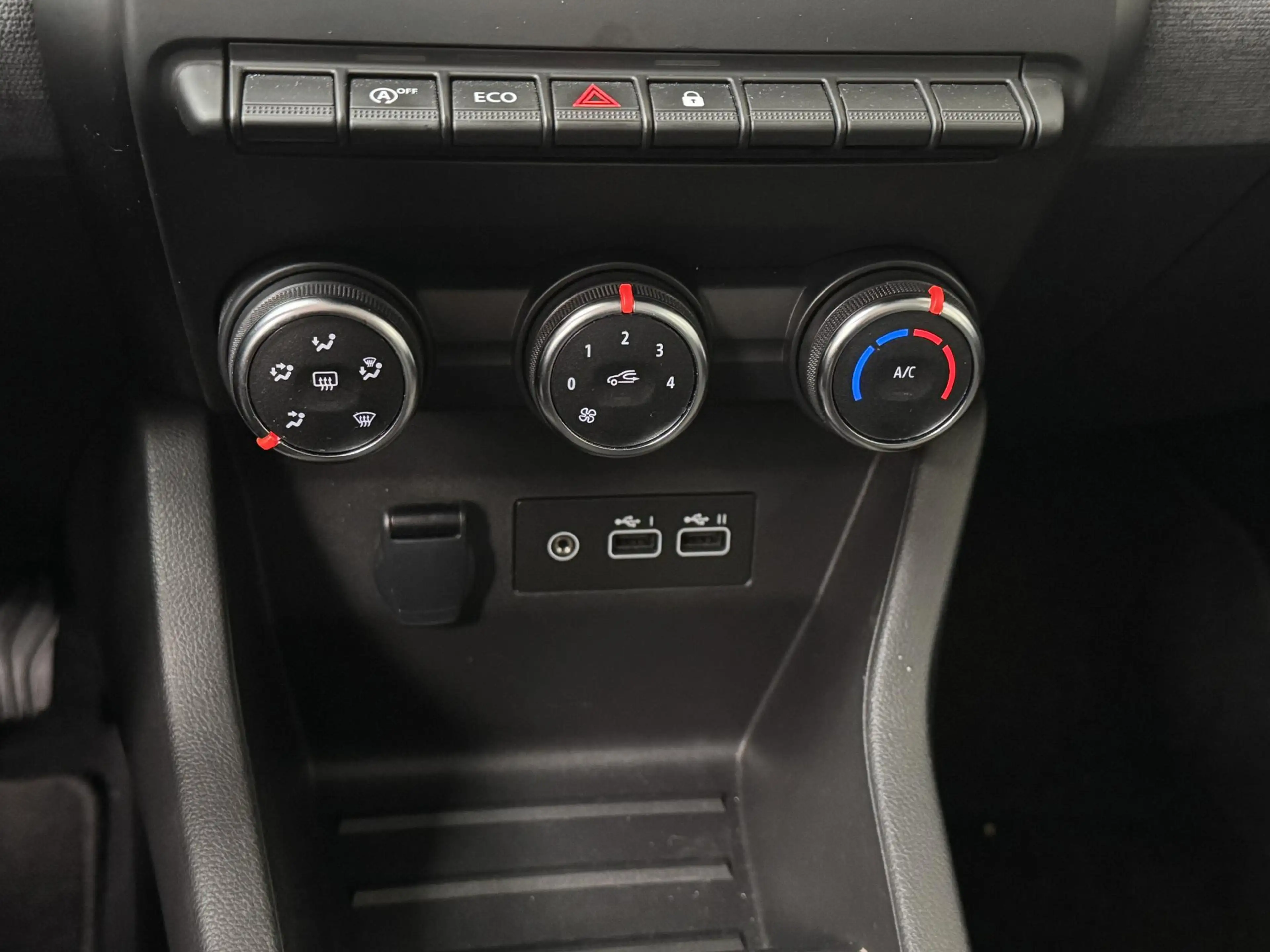 Renault Clio 1.0 TCe 90 GPF evolution | Navigatie | Camera | Ai — photo 13