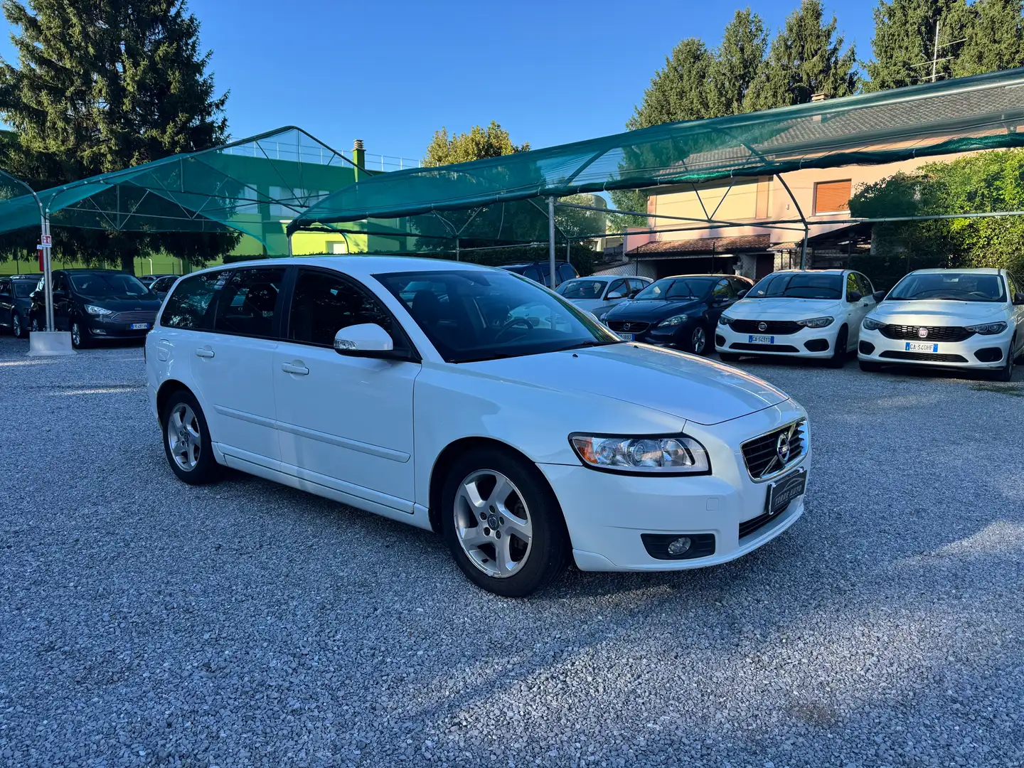 Volvo V50 V50 1.6 d2 Polar 115cv Bianco - 1