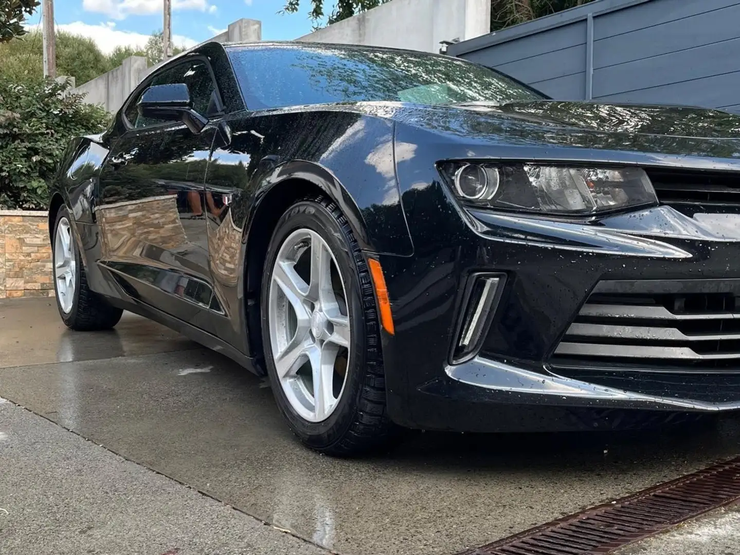 Chevrolet Camaro Negro - 2