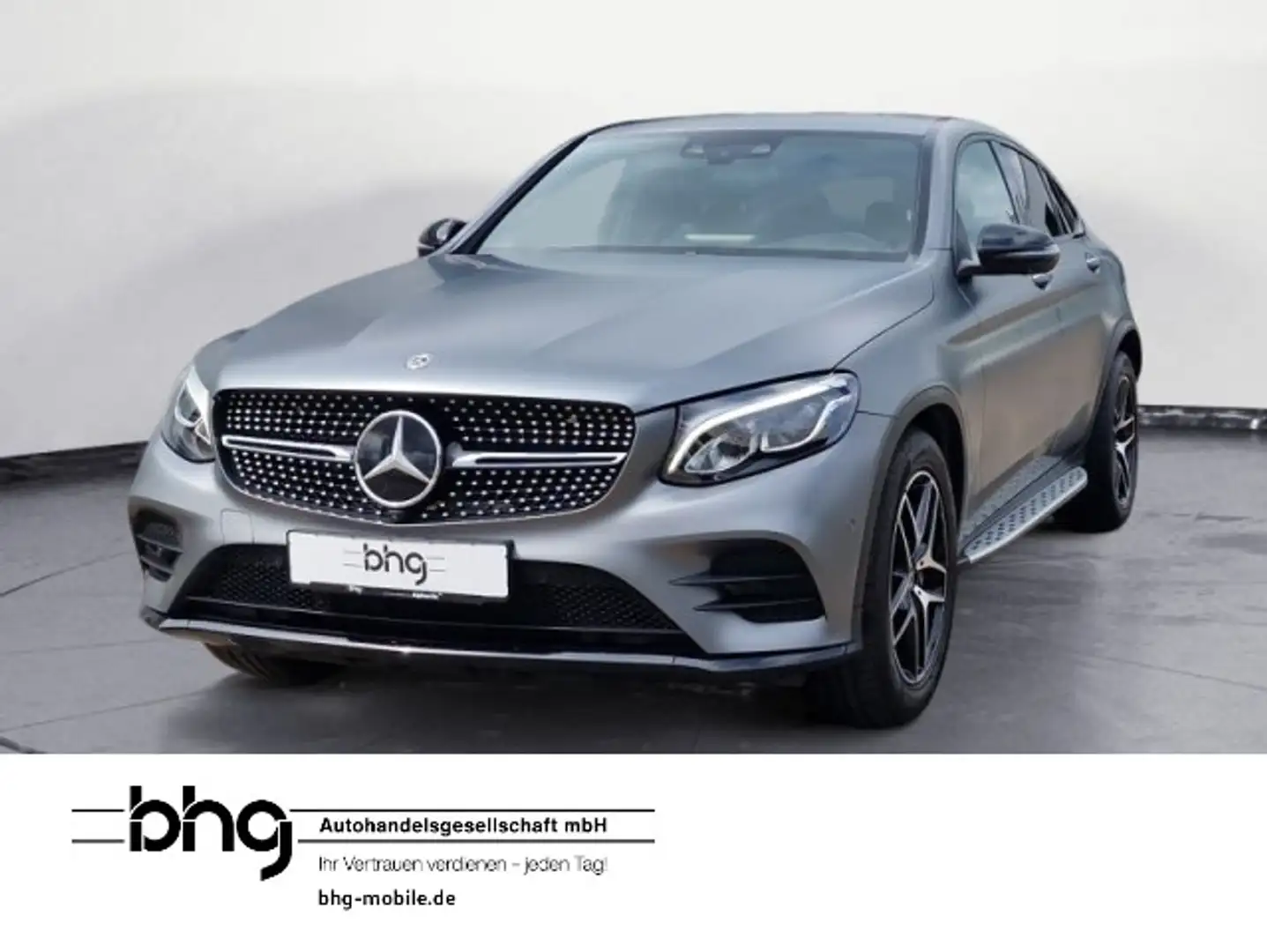 Mercedes-Benz GLC 300 COUPE Leder AMG Optik Silber - 1