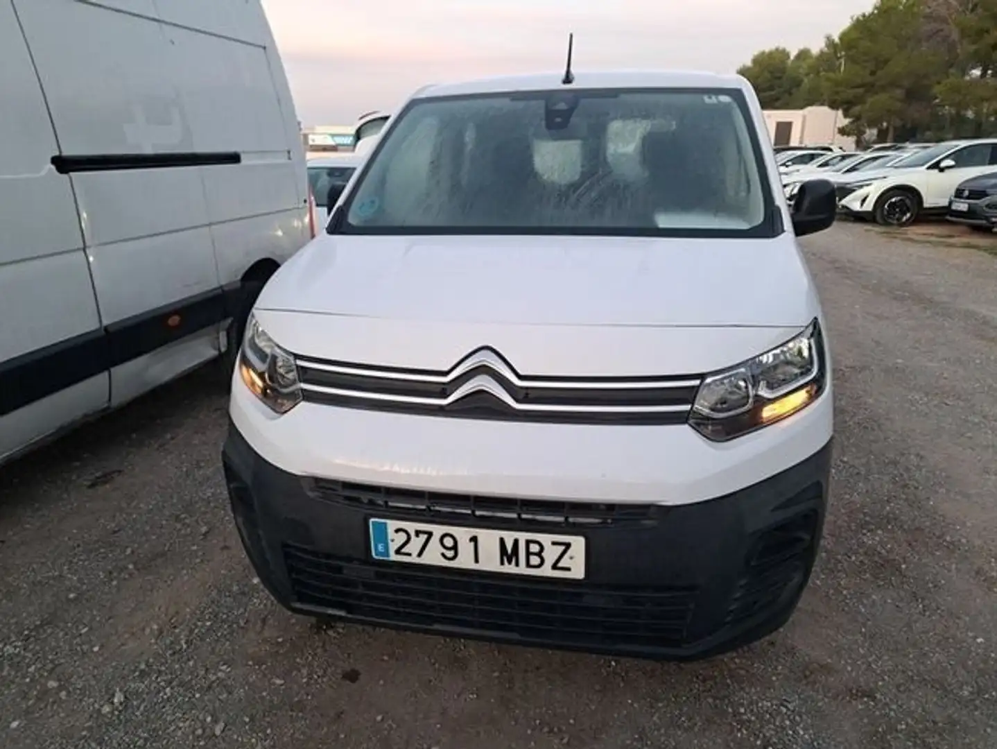 Citroen Berlingo (O) Talla M BlueHDi 100 S&S LIVE PACK Blanco - 2