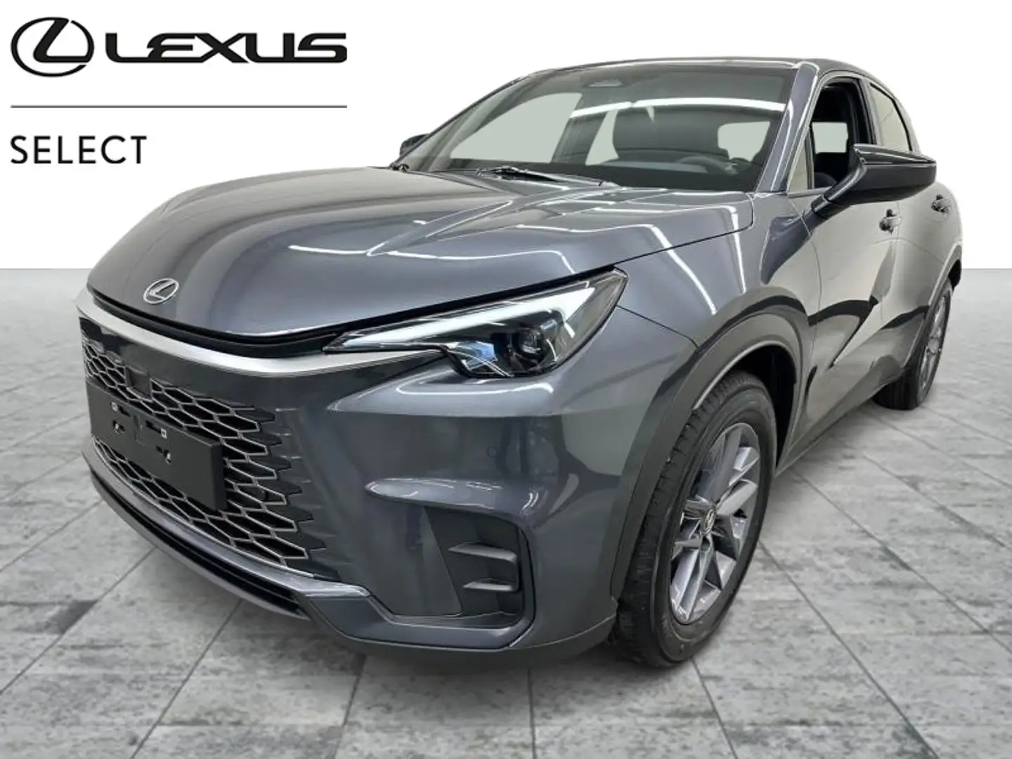 lexus lbx