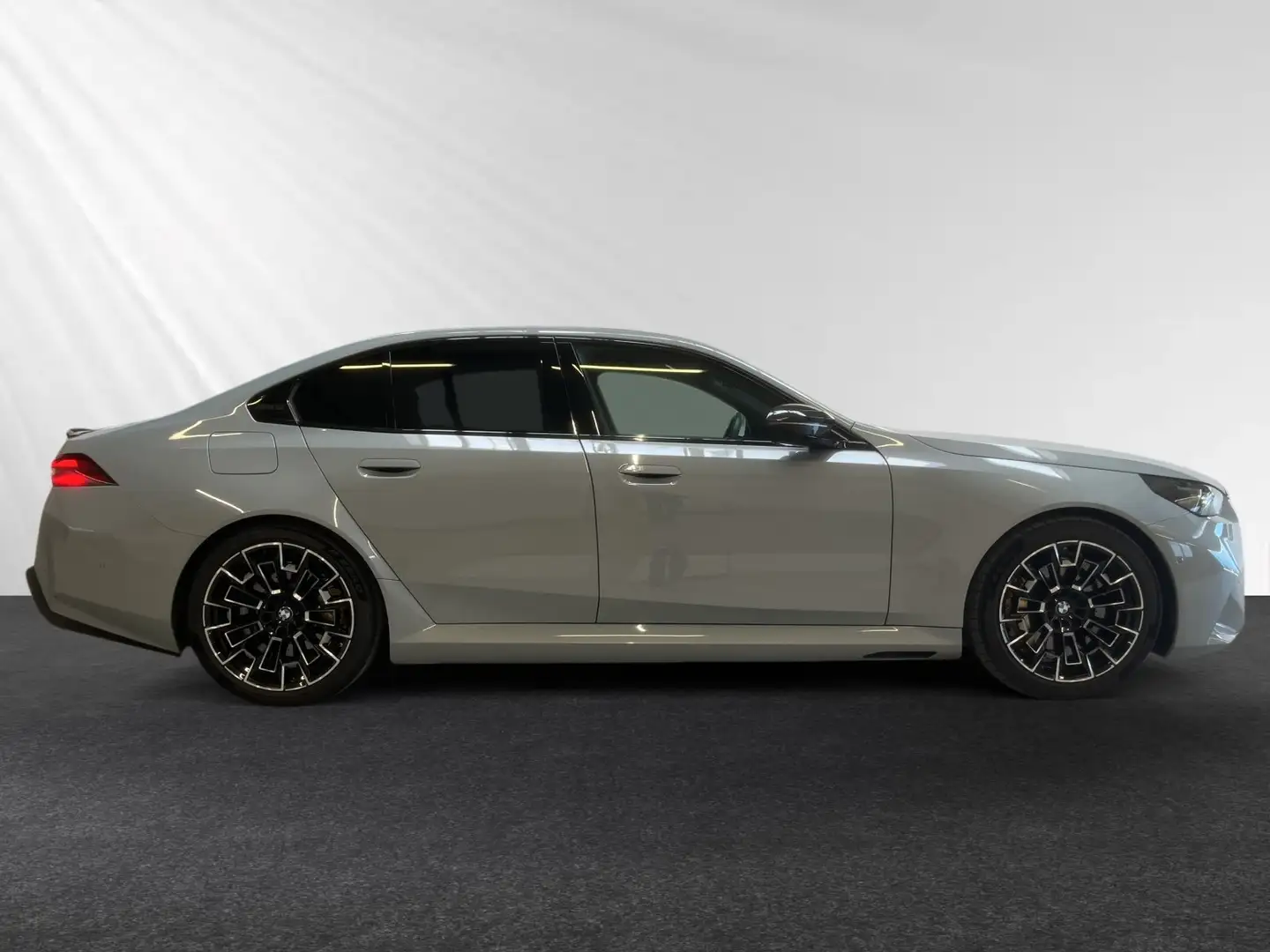 BMW M5 Limousine *€ 1.190 Zubehörbonus*MDriver'sPack. Grau - 2