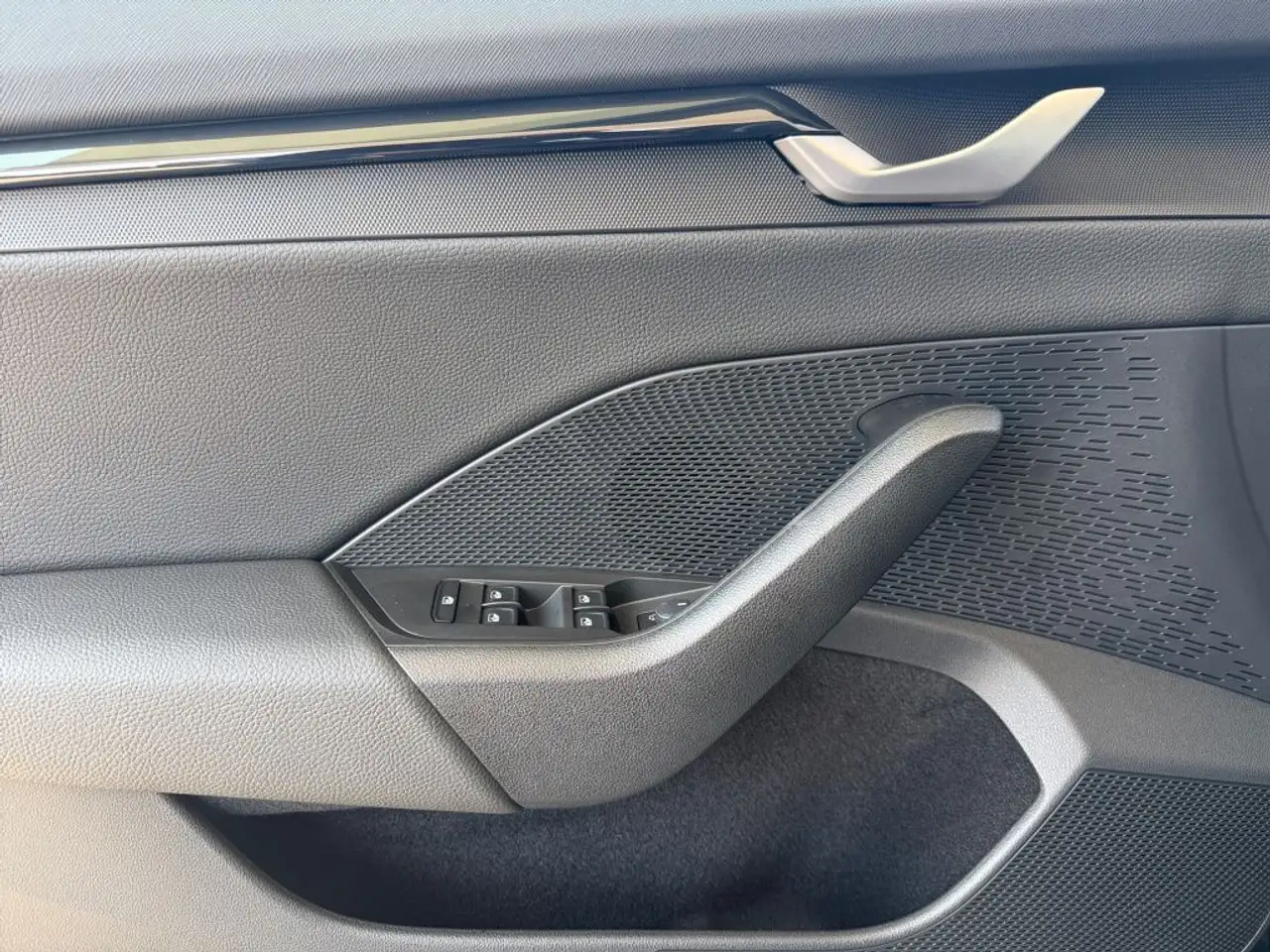 Skoda Octavia 2026 — фото 10