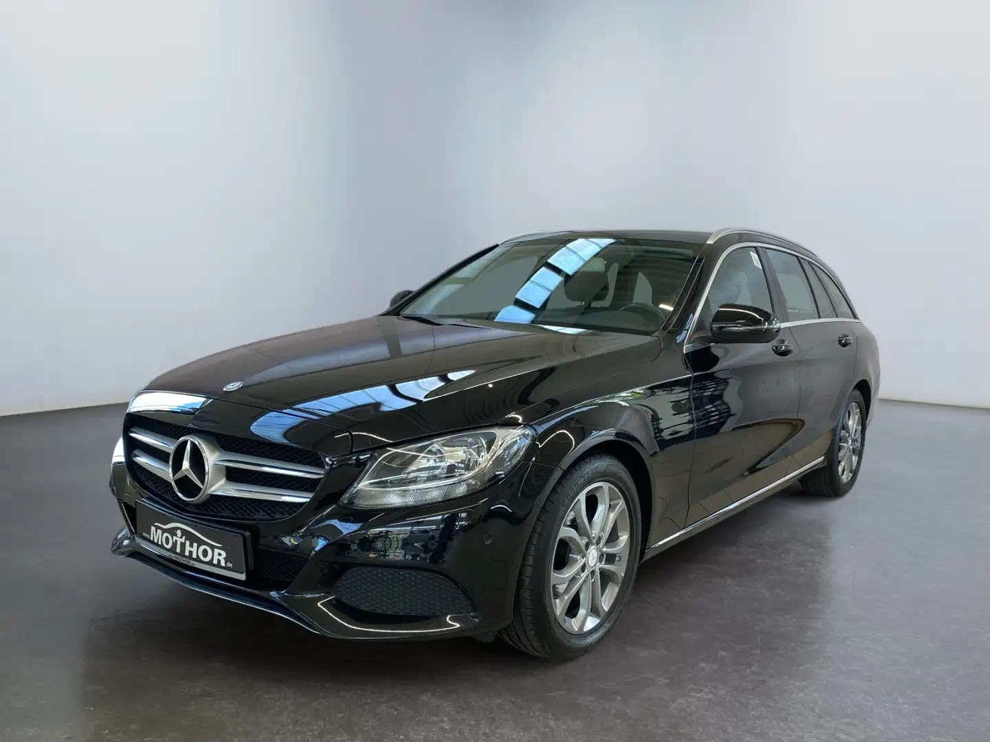 Mercedes-Benz C 180 C180 T CGI Avantgarde Autom ParkAss. KAM Navi Noir - 2