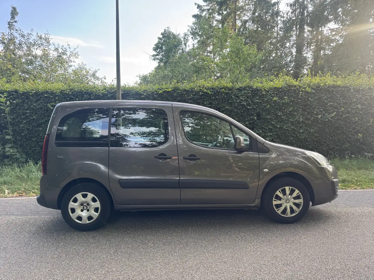 Peugeot Partner Tepee HDi 75  EURO 6B - 2