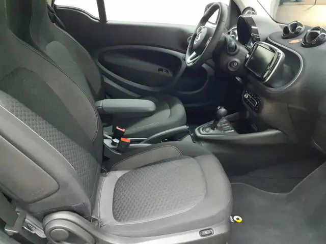 smart Fortwo view 8