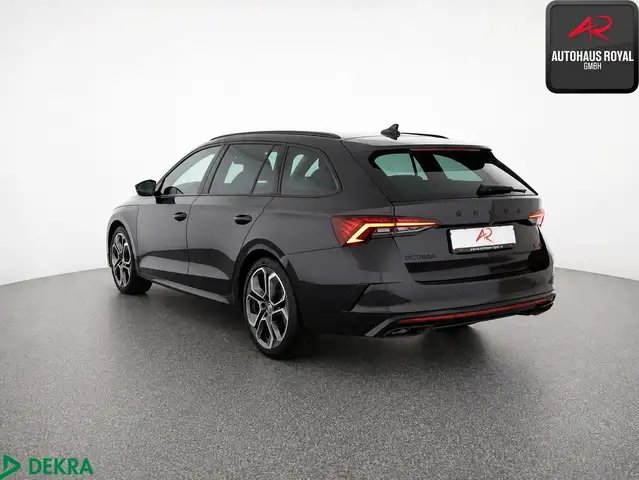 Skoda Octavia view 3