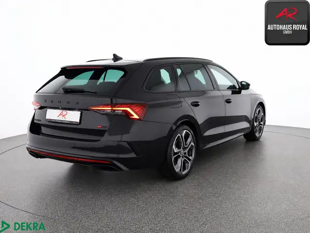Skoda Octavia view 5
