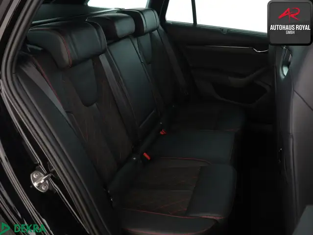 Skoda Octavia view 13