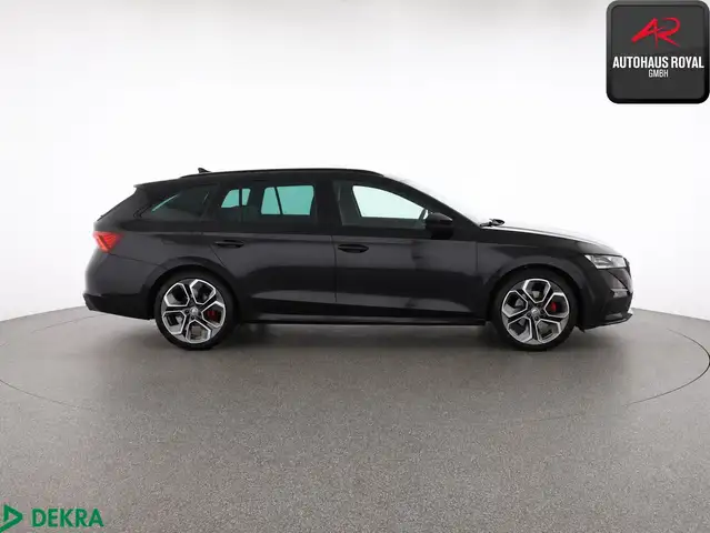 Skoda Octavia view 6
