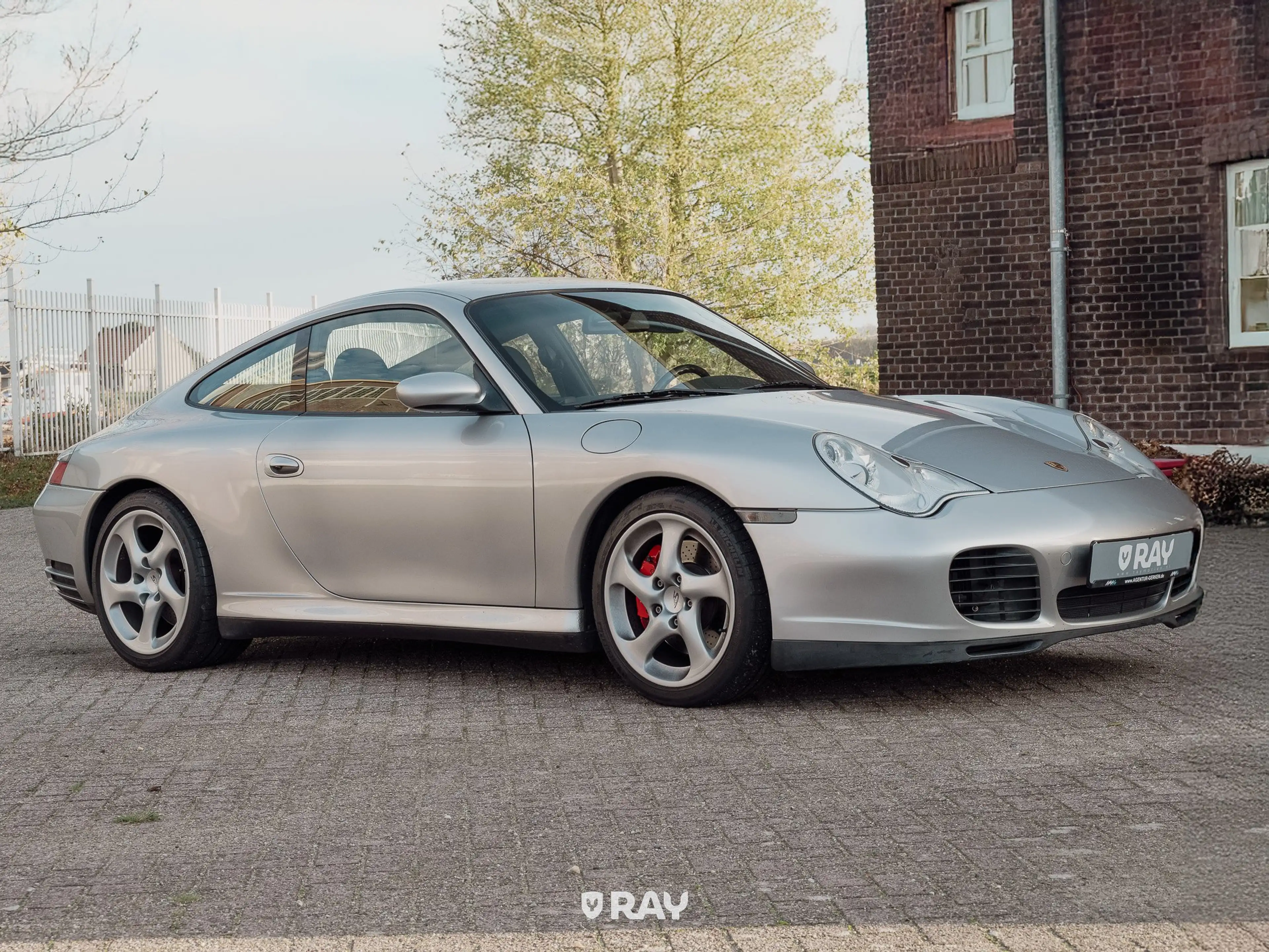 Porsche 996 3.6 Coupé Carrera 4S — photo 6