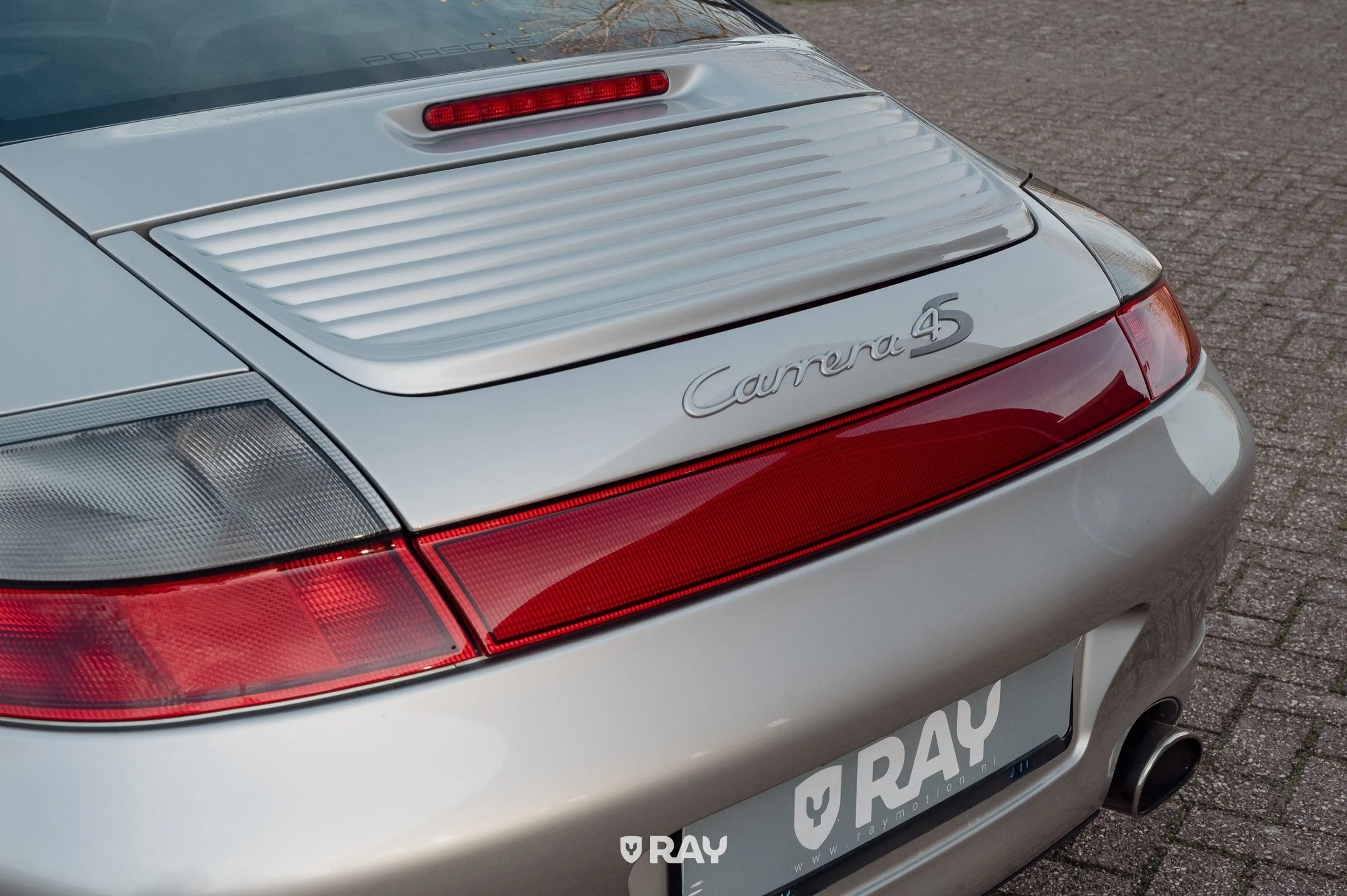 Porsche 996 3.6 Coupé Carrera 4S — photo 8