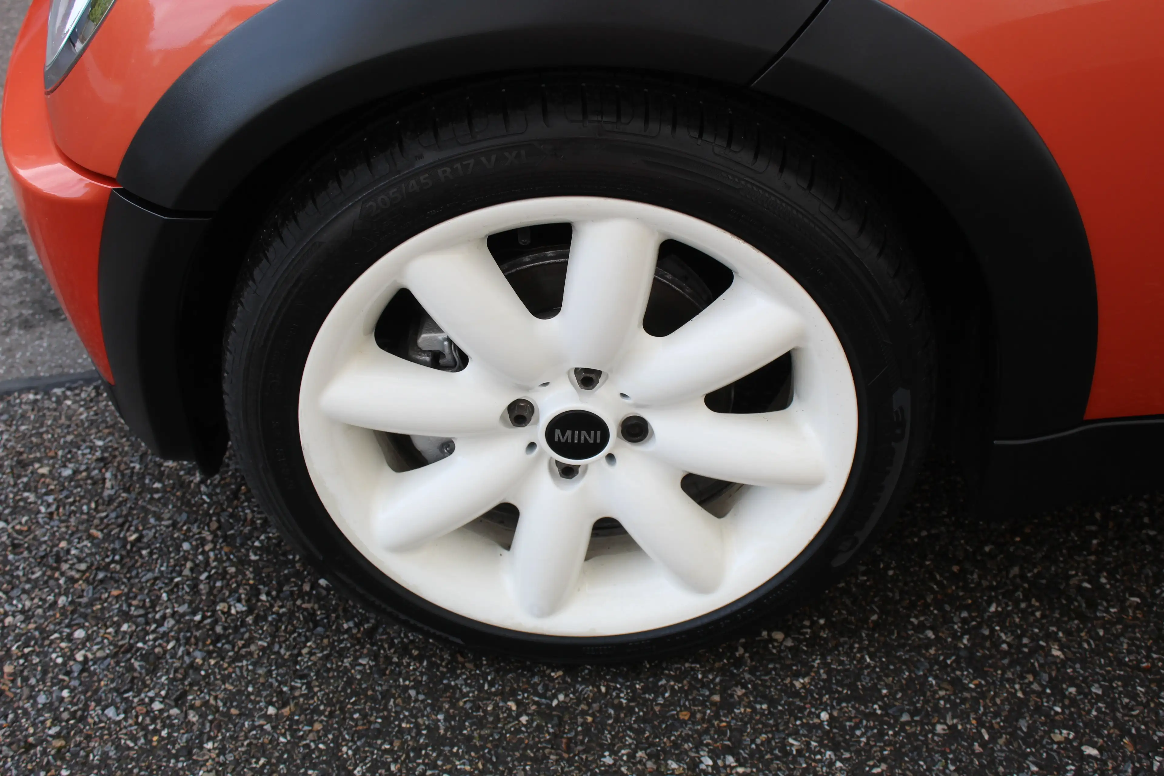 MINI One Cabrio One Neue Begutachtung! 17"Alu neu Bereift! — photo 11