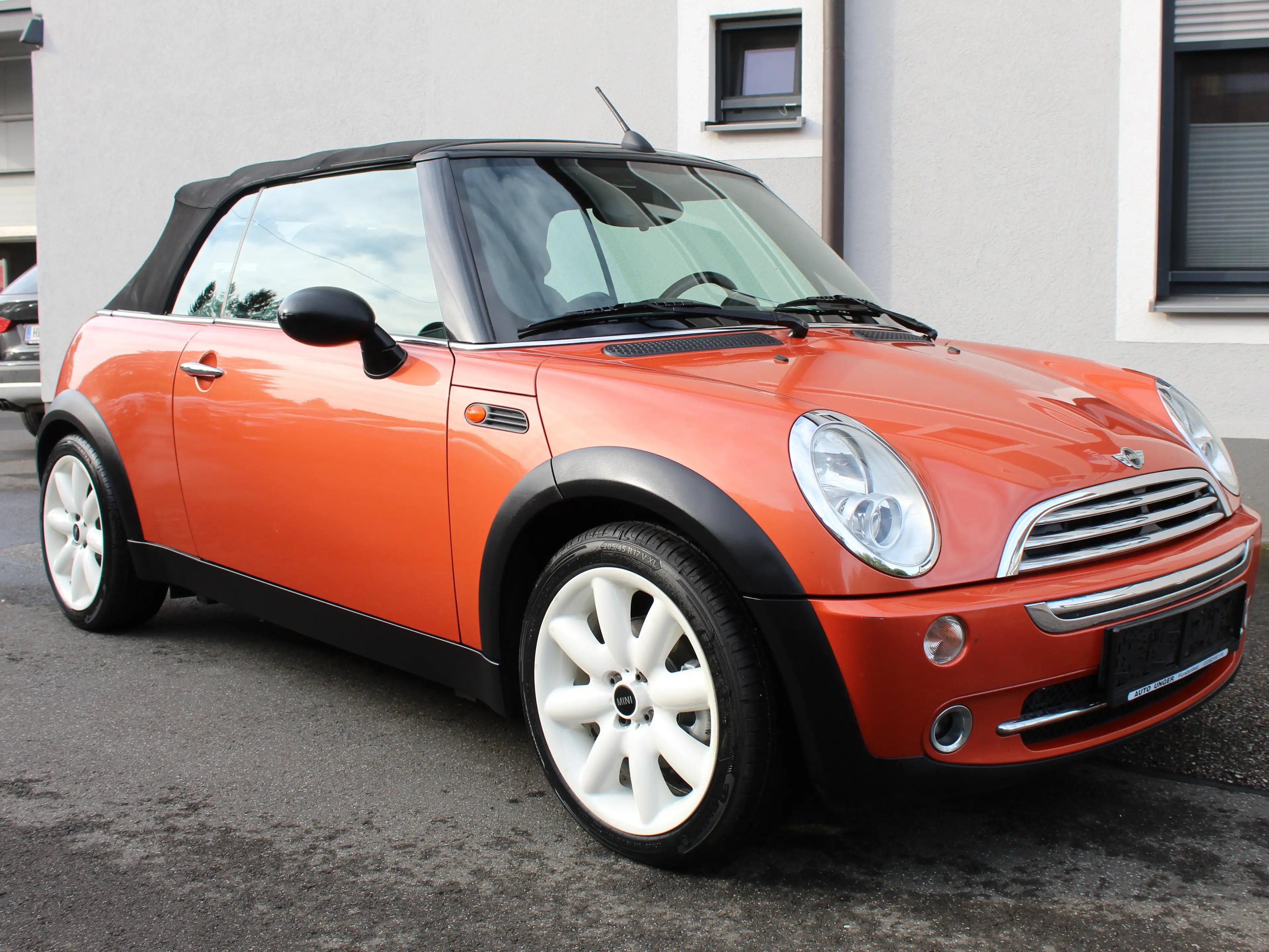 MINI One Cabrio One Neue Begutachtung! 17"Alu neu Bereift! — photo 3