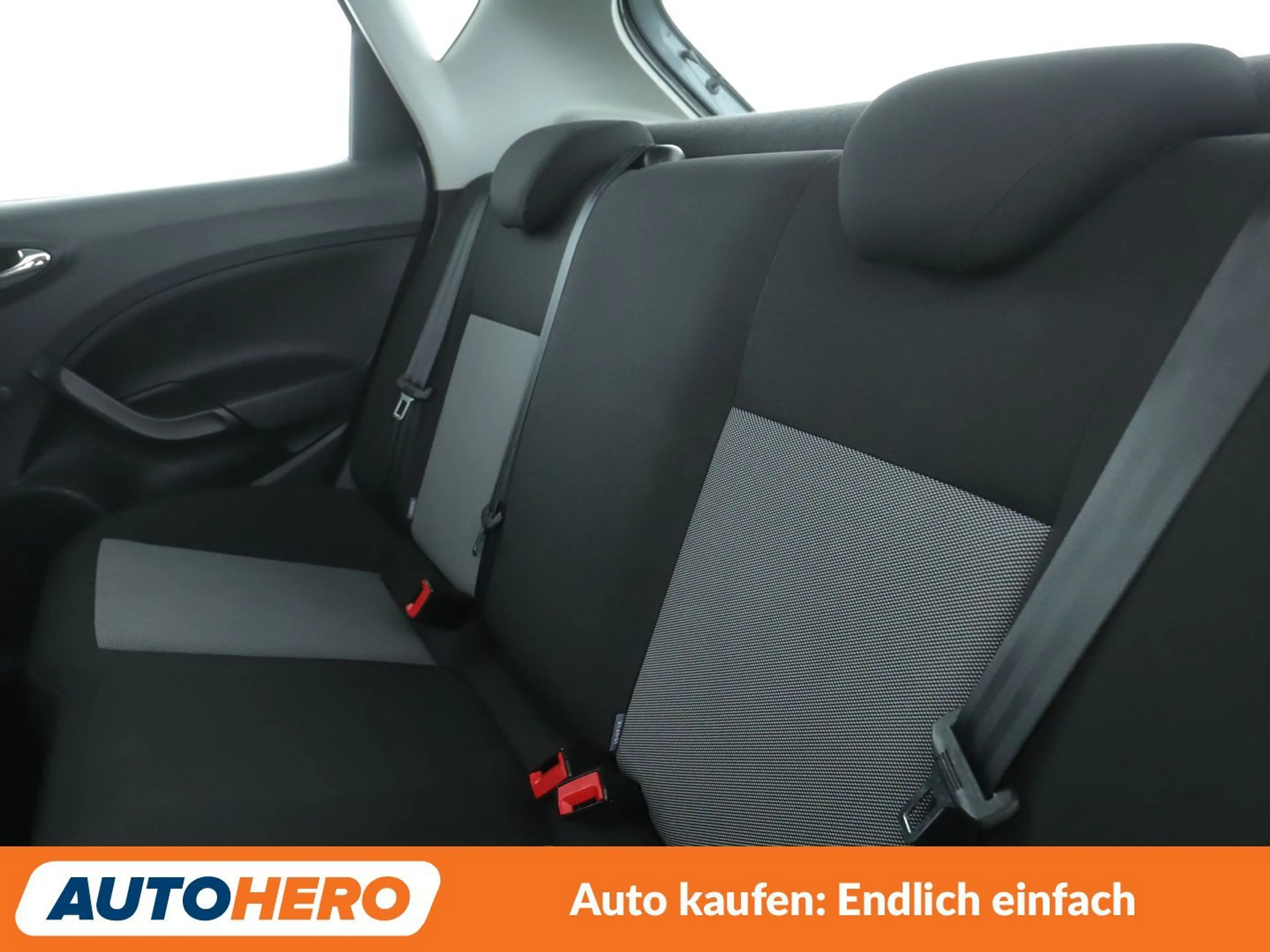 SEAT Ibiza 1.0 Reference — photo 14