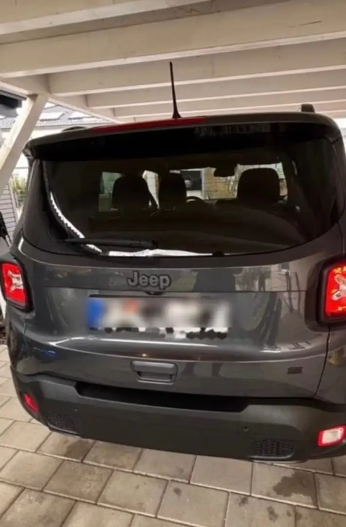 Jeep Renegade Renegade 1.3 T-GDI 4xe PLUG-IN Hybrid Automatik S Grau - 2
