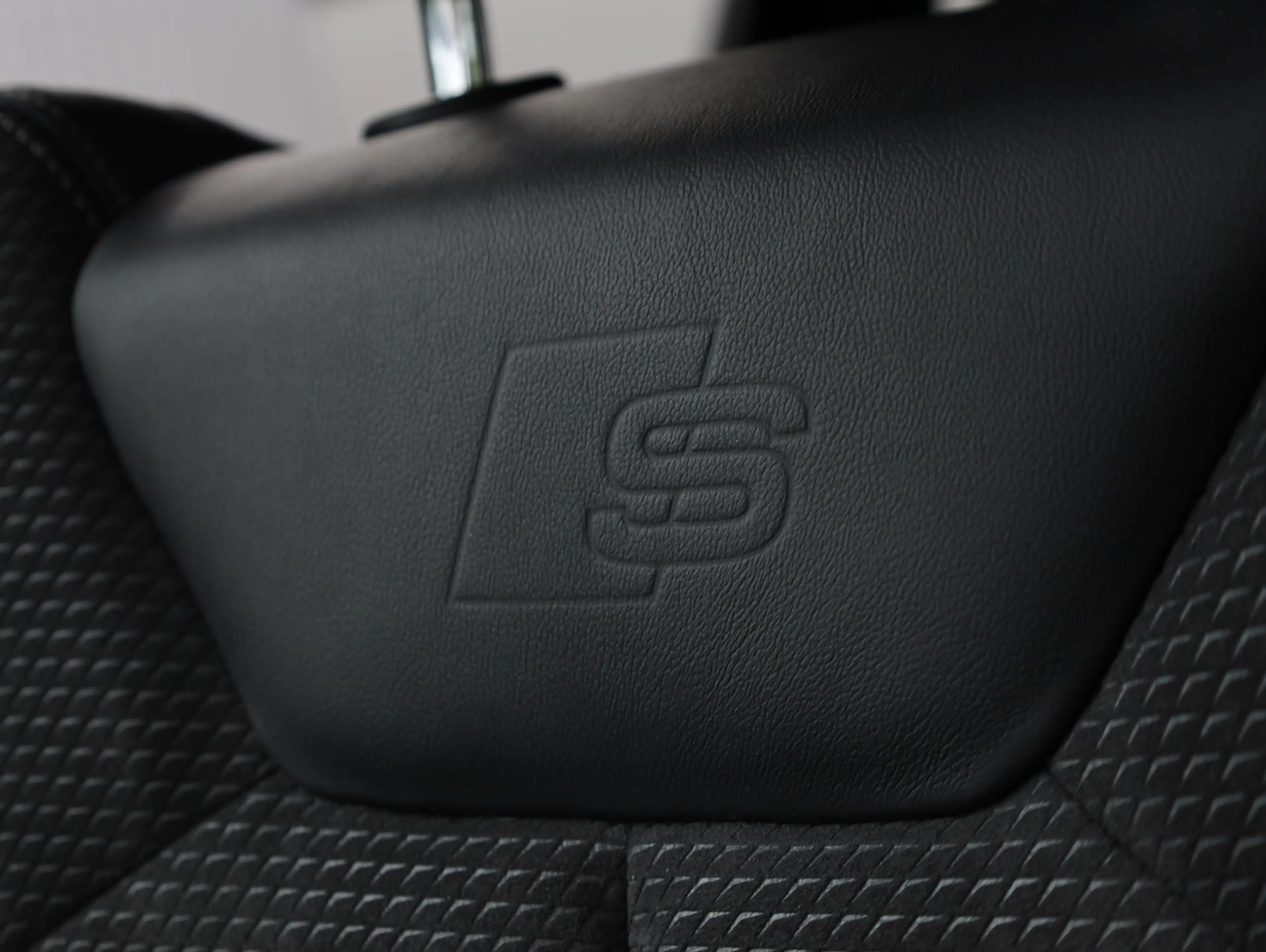 Audi Q3 Sportback 45 TFSI quattro 2x S-Line 230PK | Panoda — photo 35
