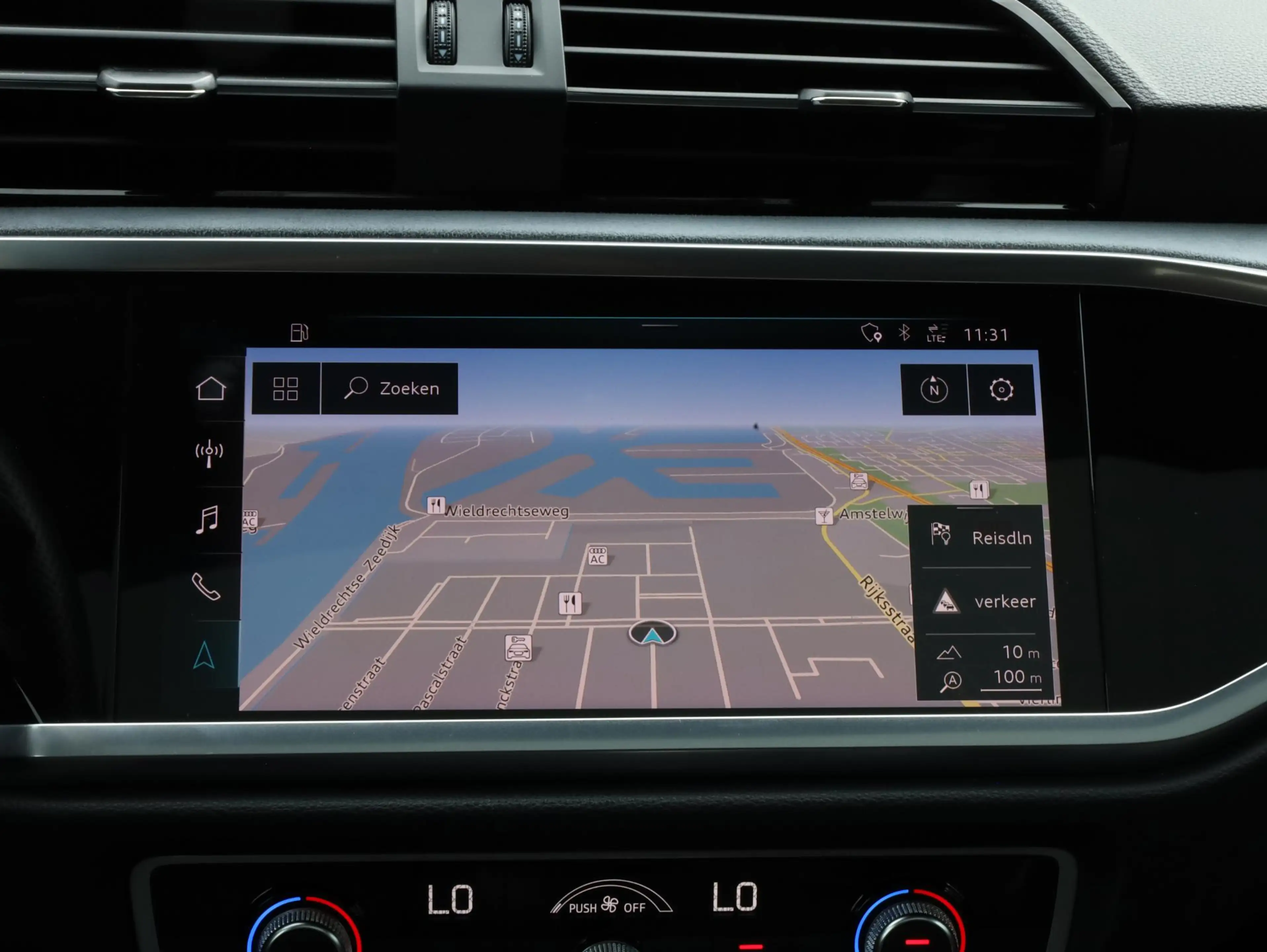 Audi Q3 Sportback 45 TFSI quattro 2x S-Line 230PK | Panoda — photo 39