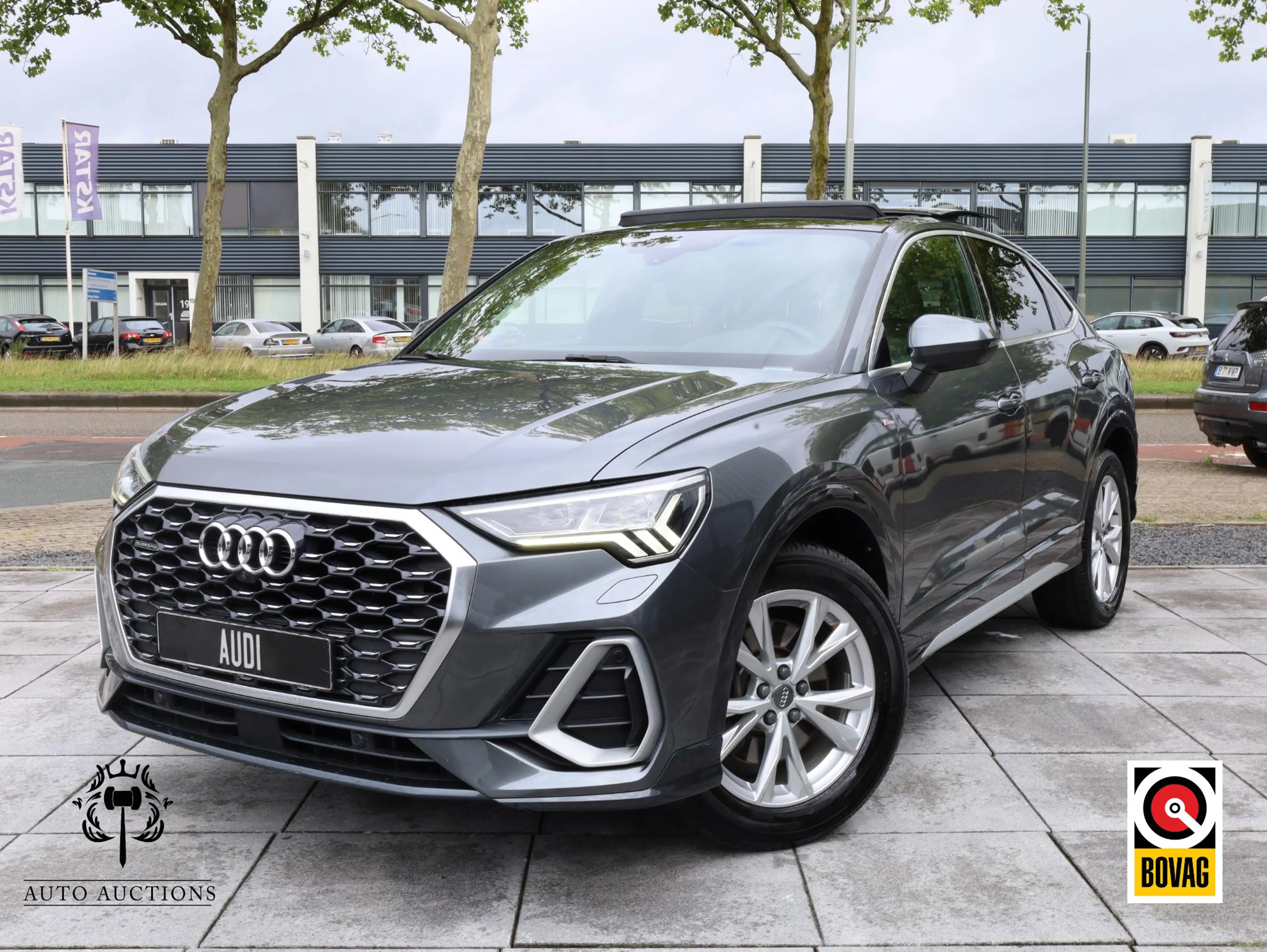 Audi Q3 Sportback 45 TFSI quattro 2x S-Line 230PK | Panoda