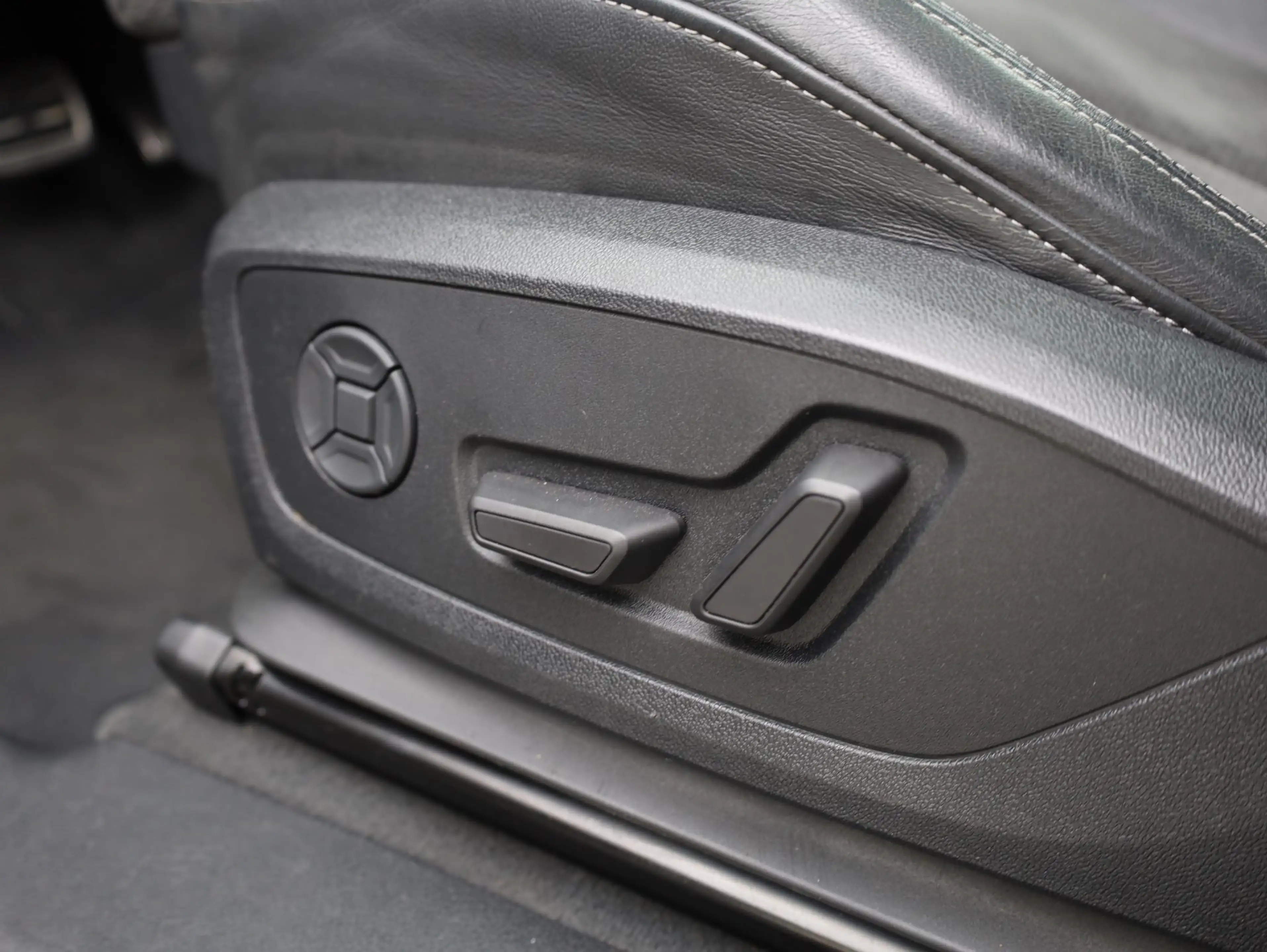 Audi Q3 Sportback 45 TFSI quattro 2x S-Line 230PK | Panoda — photo 20