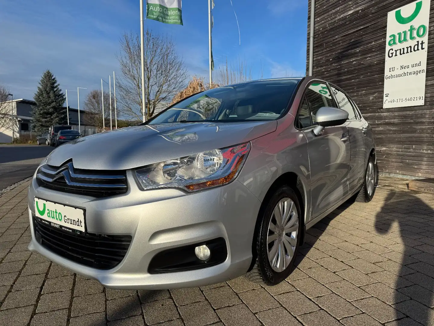 Citroen C4 Lim. Selection Massagesitze Gris - 1