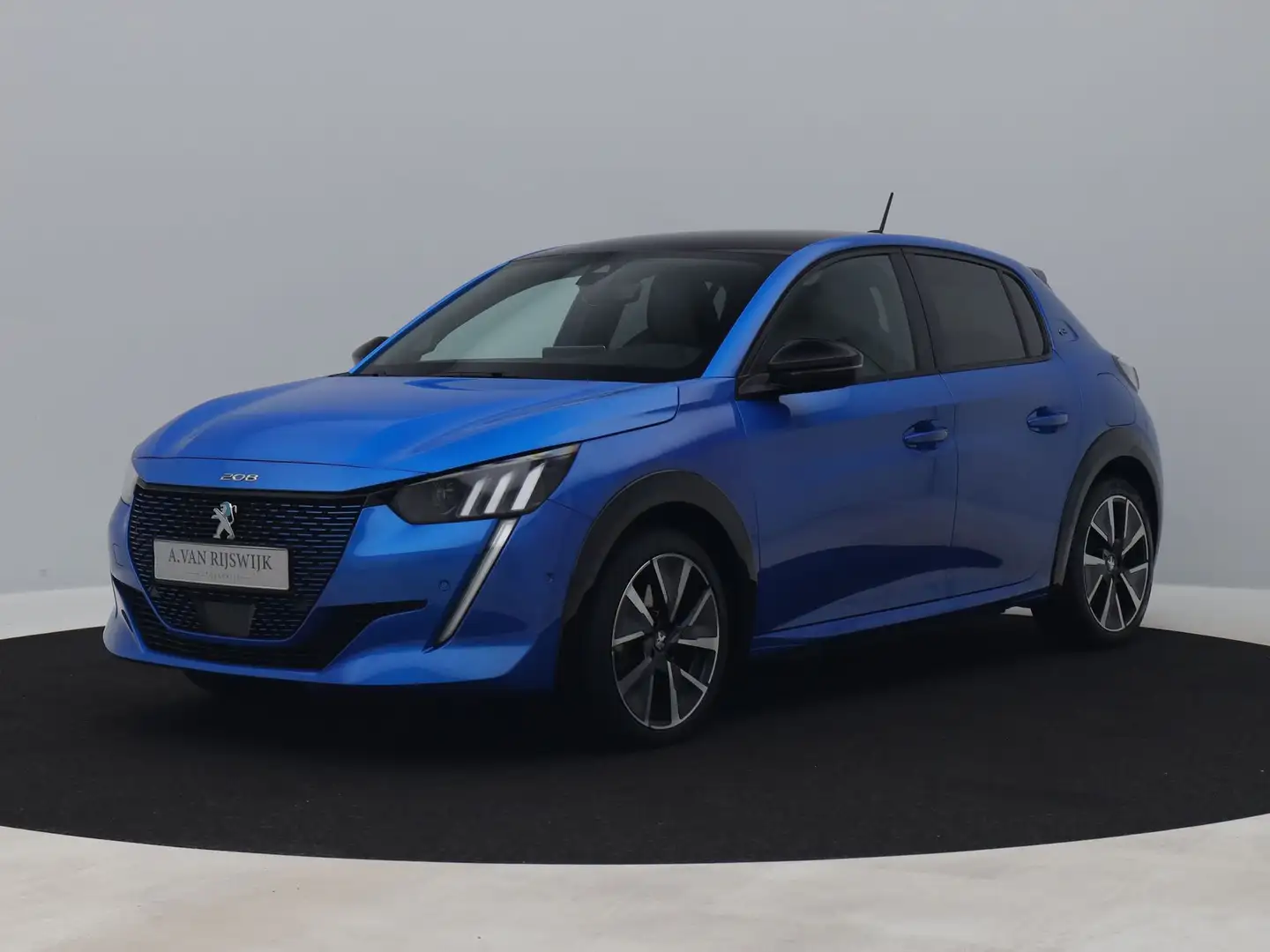 Peugeot e-208 EV GT Pack 50 kWh | CAMERA | ADAPTIVE | KEYLESS | Blauw - 1