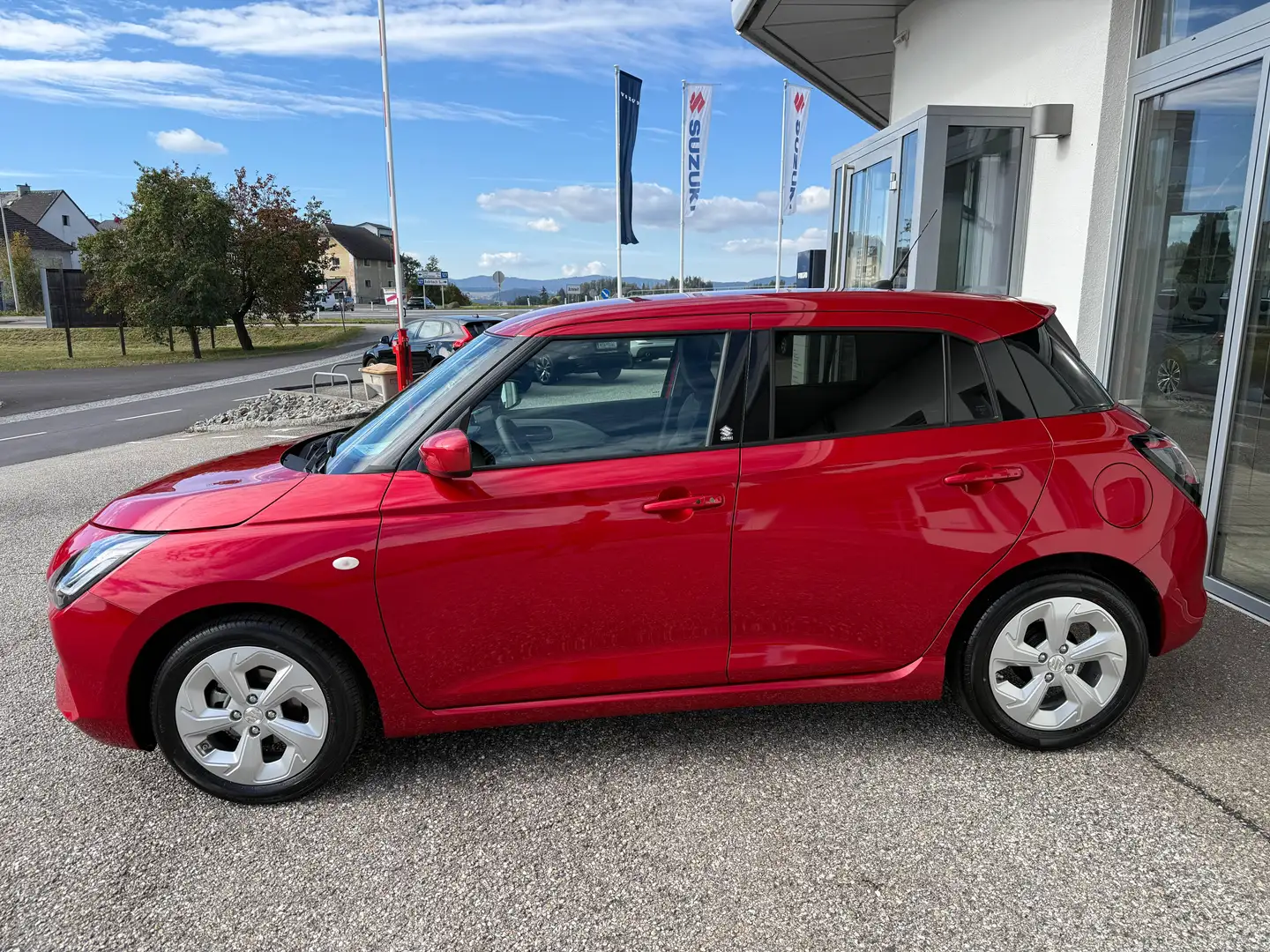 Suzuki Swift SWIFT 1.2 HYBRID shine Rot - 2