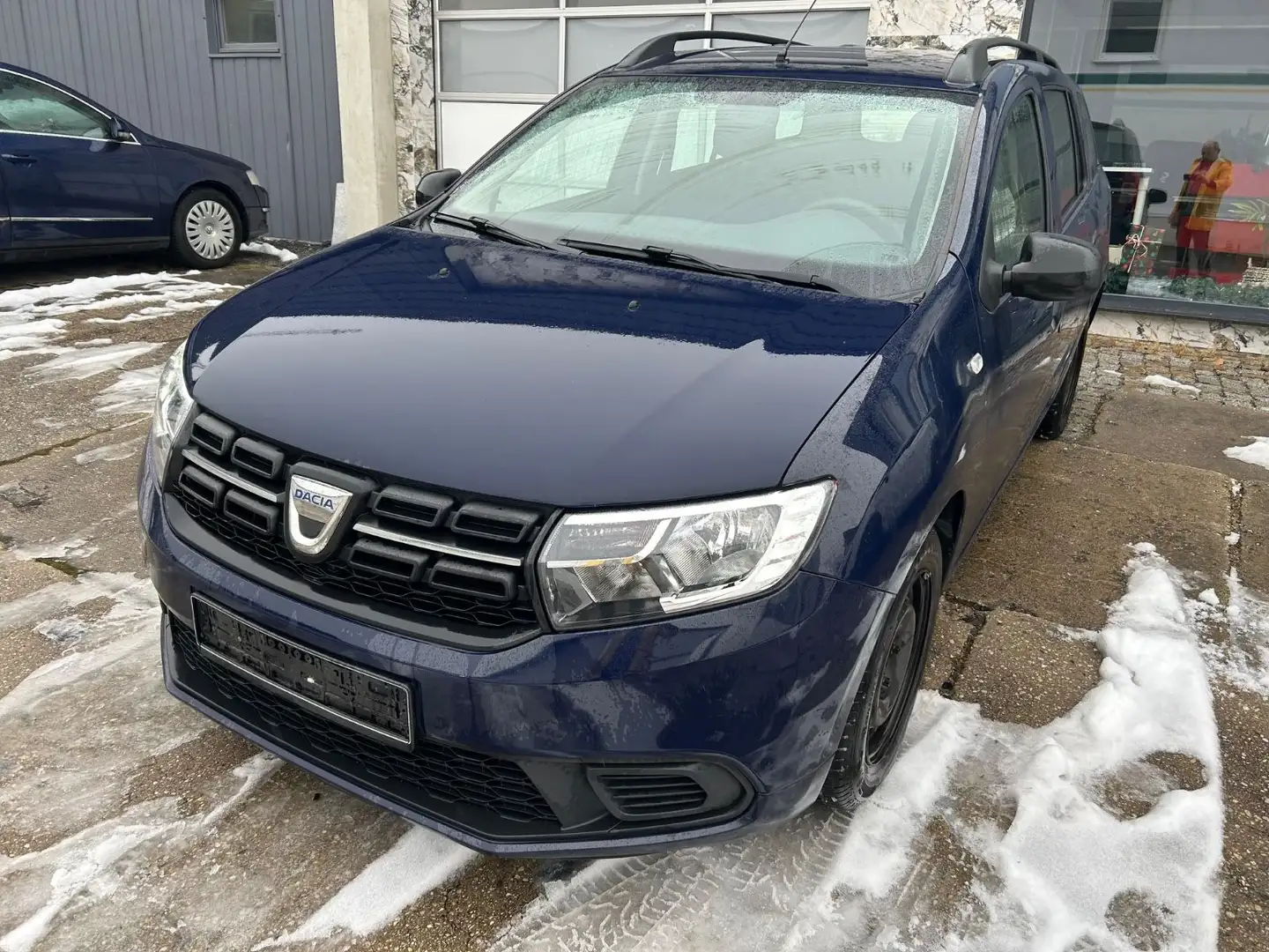 Dacia Logan MCV II 1,0i Kombi Access Blau - 1