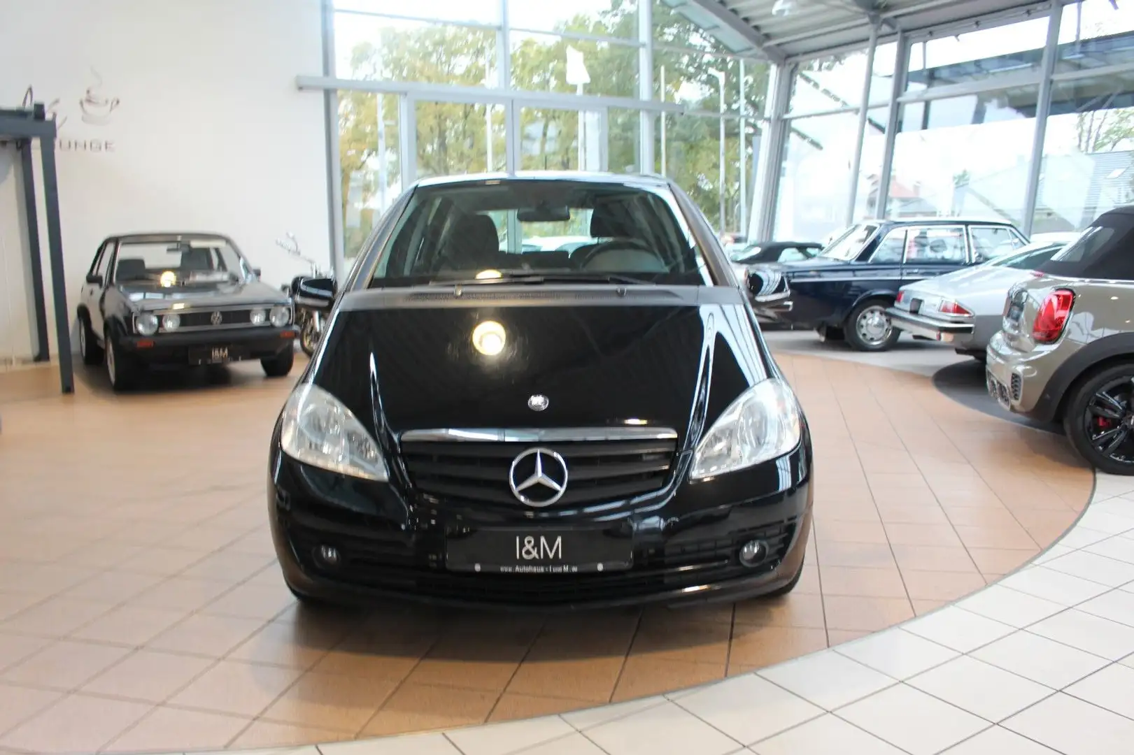 Mercedes-Benz A 160 A -Klasse A 160+Autom.+Navi.+Allwetter+ Schwarz - 1
