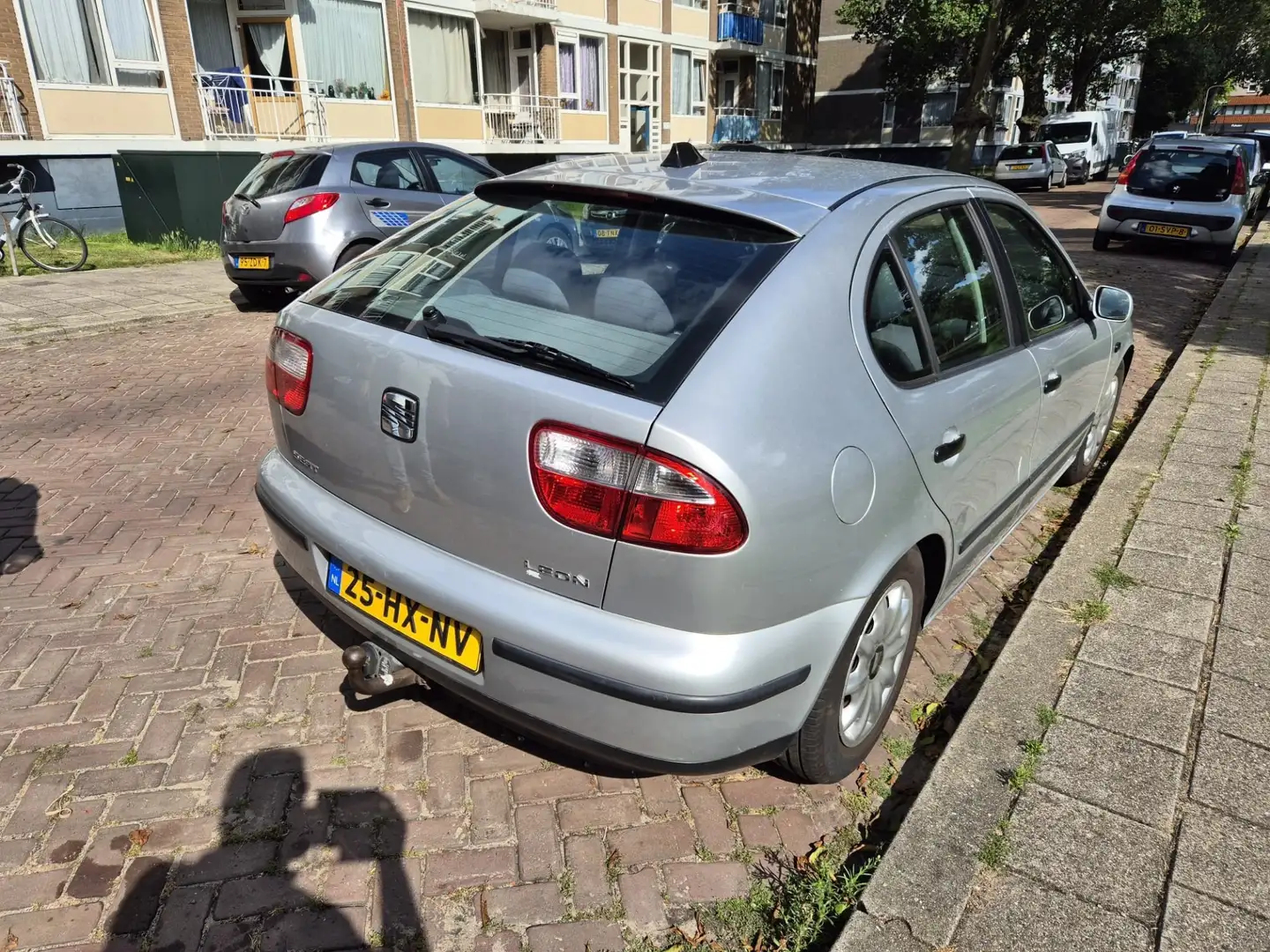 SEAT Leon 1.6-16V Stella Argent - 2
