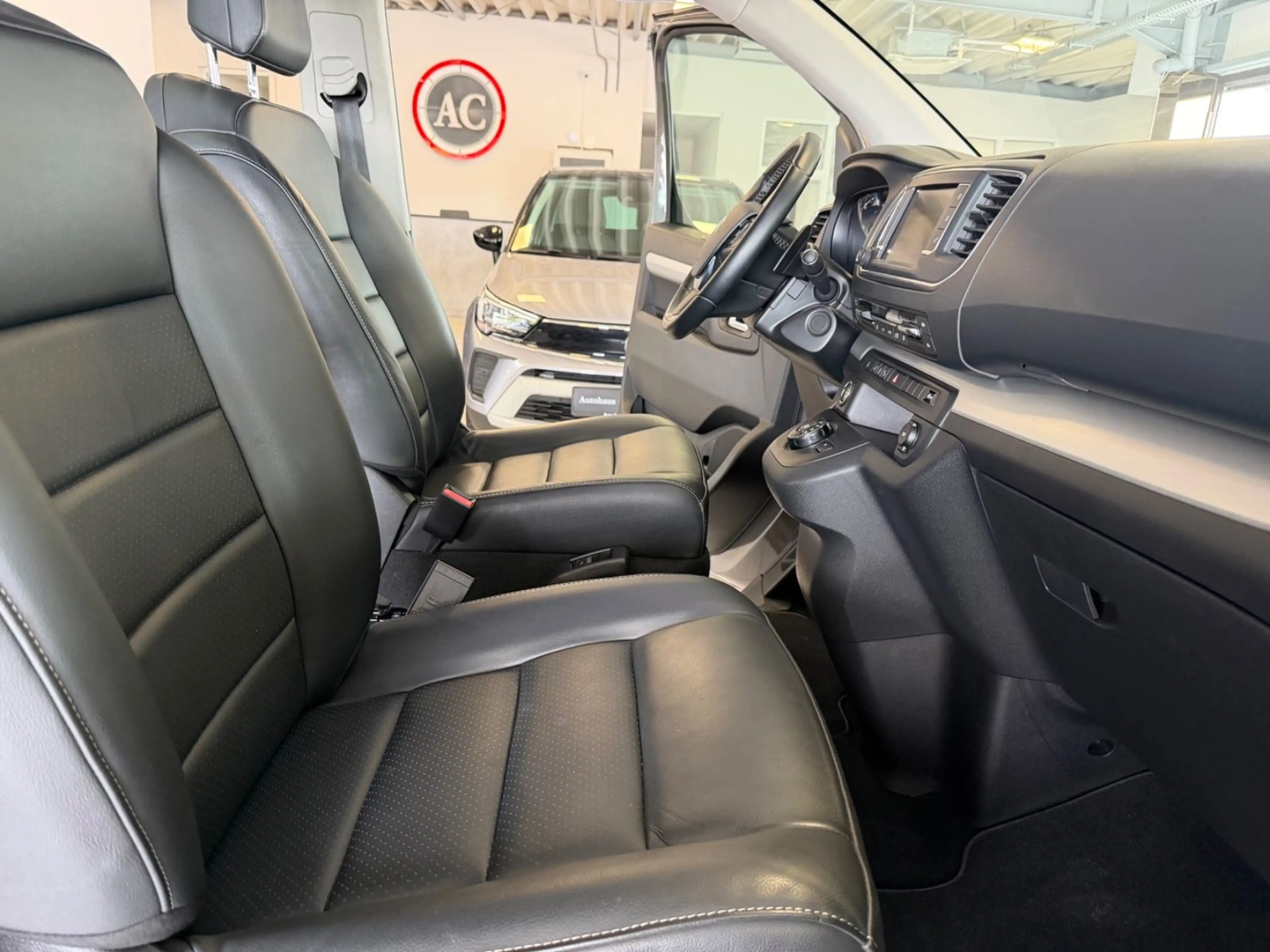 Citroen Spacetourer Spacetourer Business Lounge M — photo 13