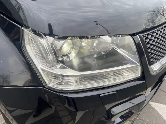 Suzuki Grand Vitara view 23