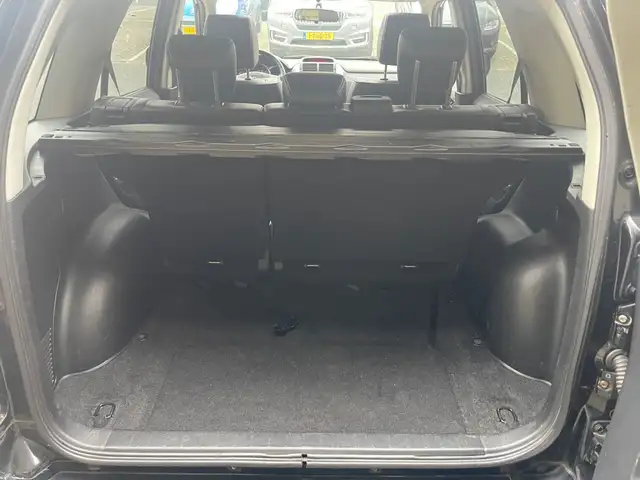Suzuki Grand Vitara view 29