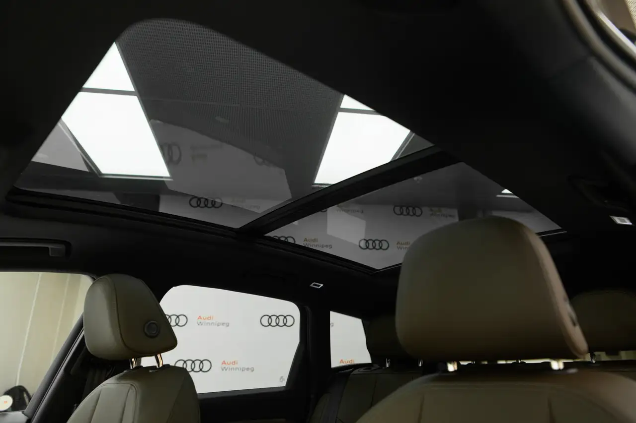 Audi Q6 e-tron снимка Audi Q6 e-tron