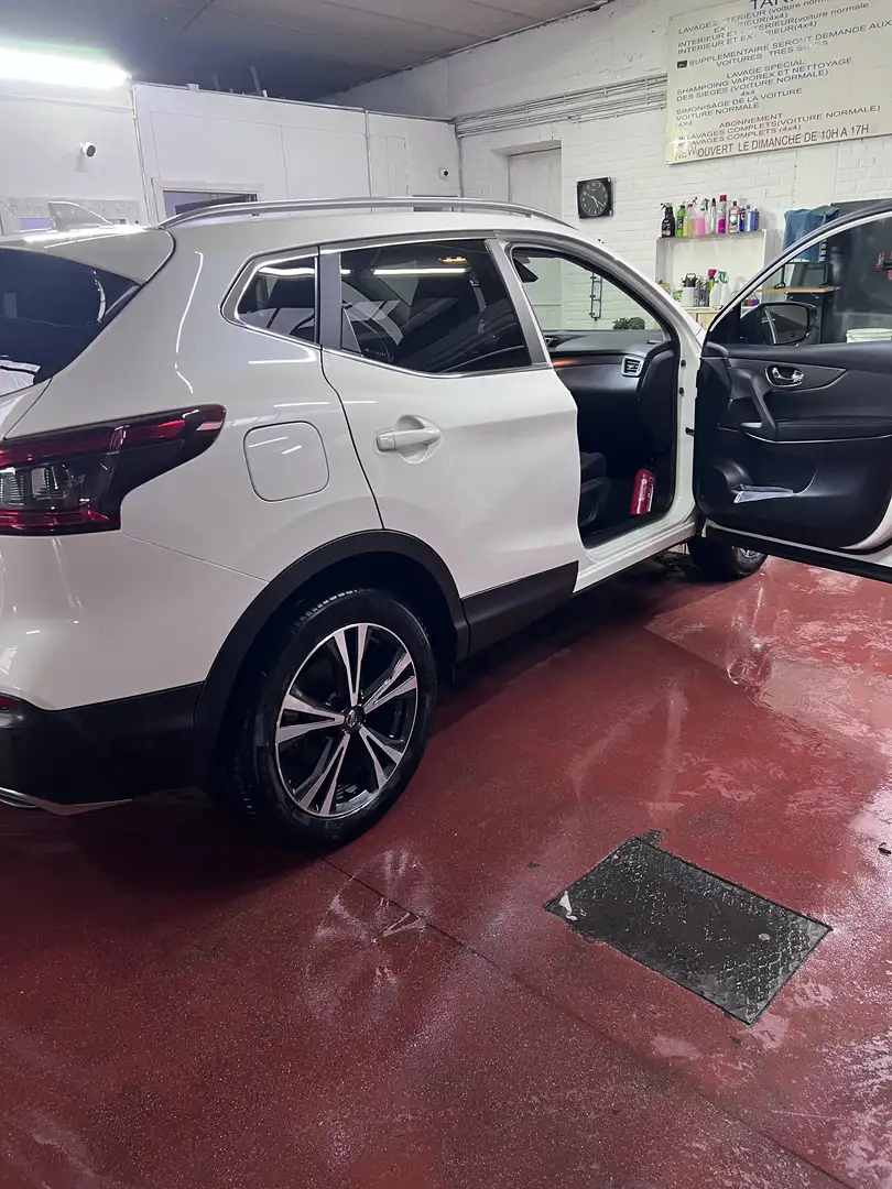 Nissan Qashqai 1.3 DIG-T TEKNA - 2