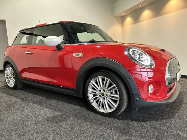 MINI Mini Electric Charged 33 kWh | achteruit rij camer