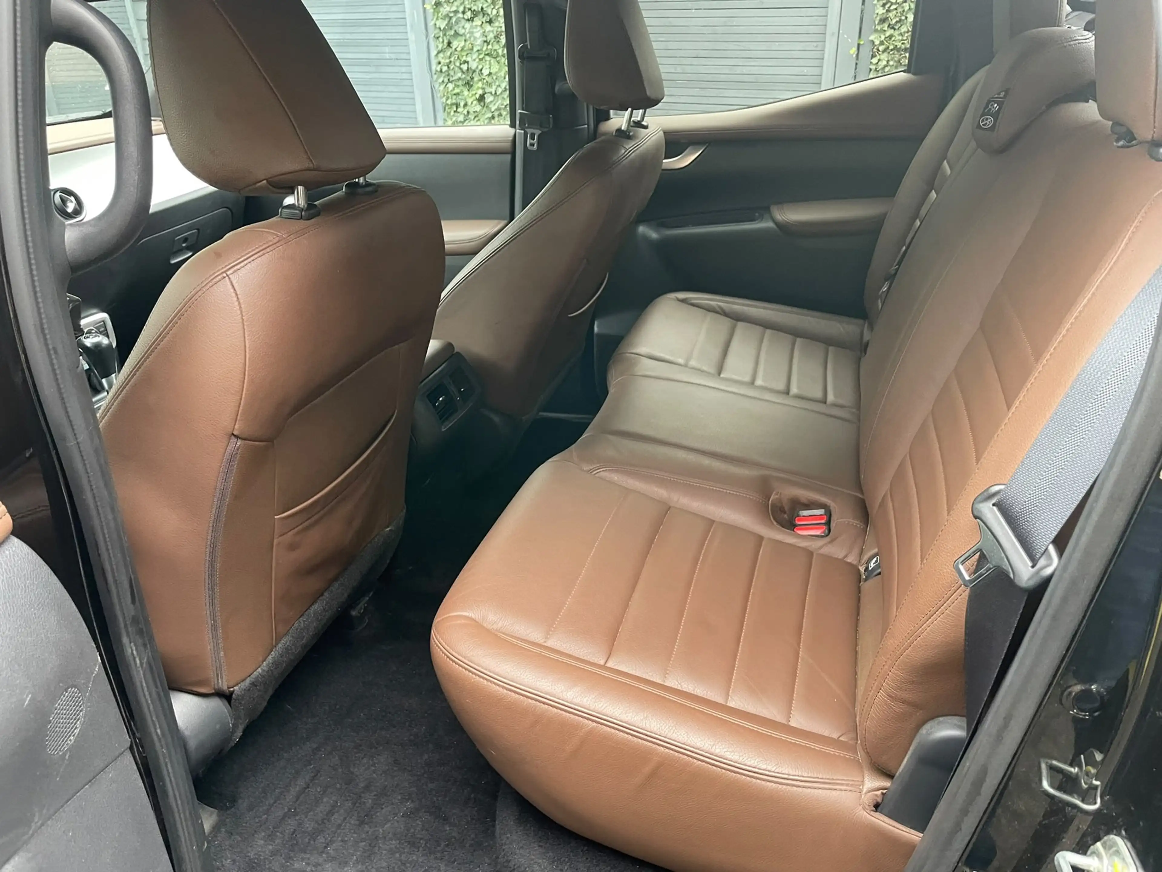 Mercedes-Benz X 350 d 4-MATIC EDITION V6 POWER — photo 11