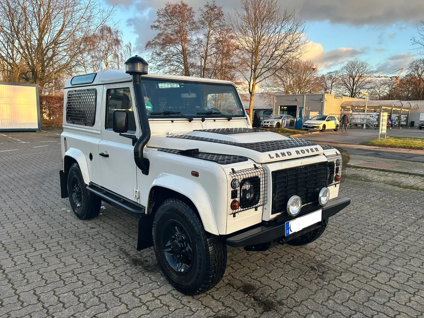 Land Rover Defender 90 S Station Wagon Білий - 1