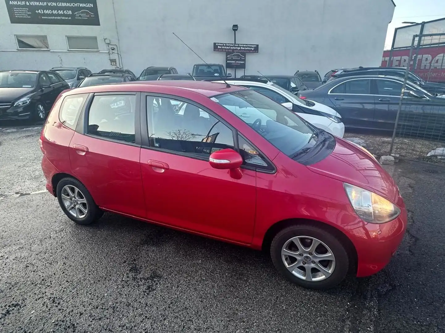 Honda Jazz 1,4i Style Automatik CVT mit Klima Nebelscheinwerf Rot - 1