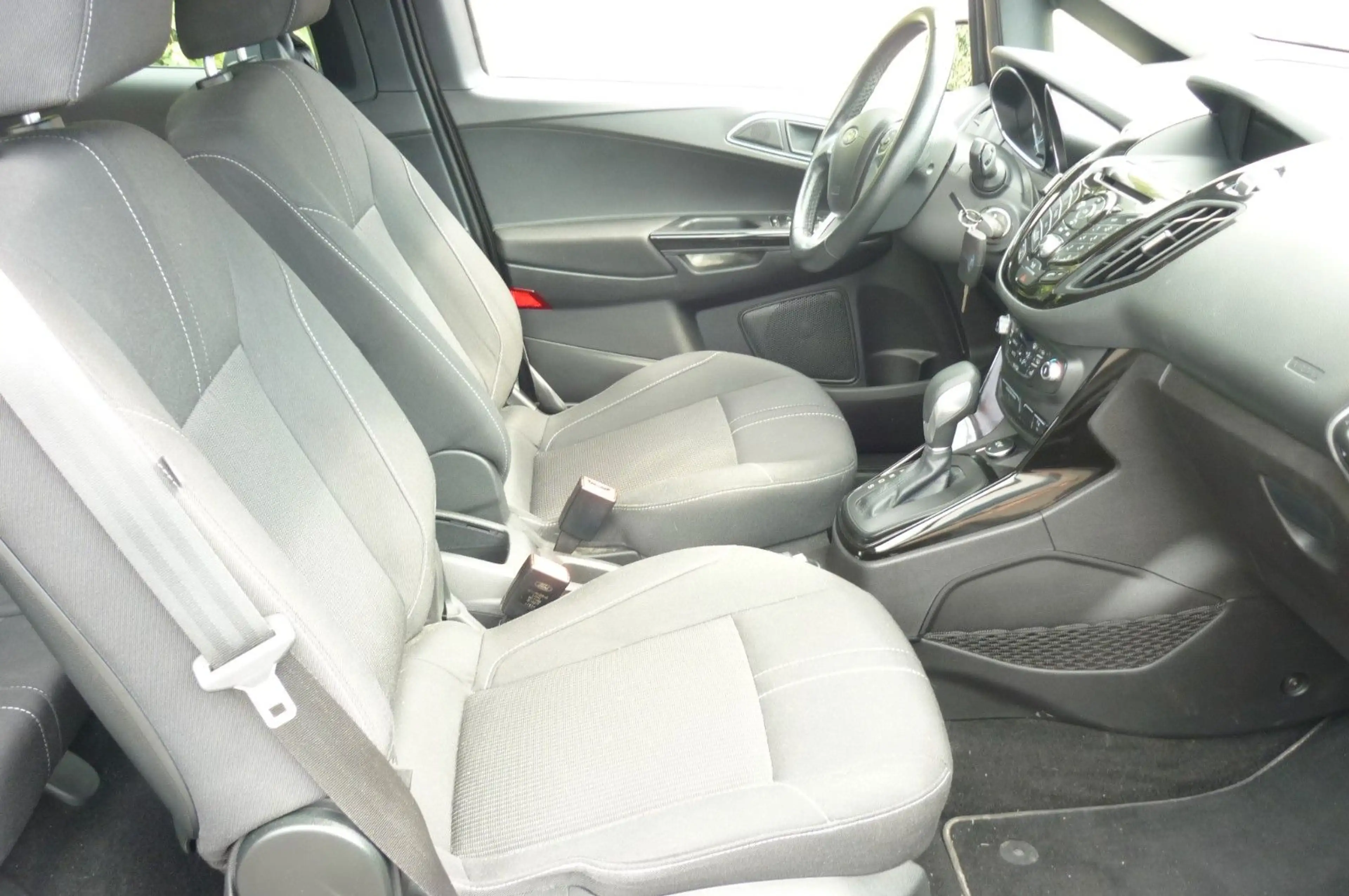Ford B-Max B-MAX Titanium 1 HAND ALU NAVI Automatik — photo 12