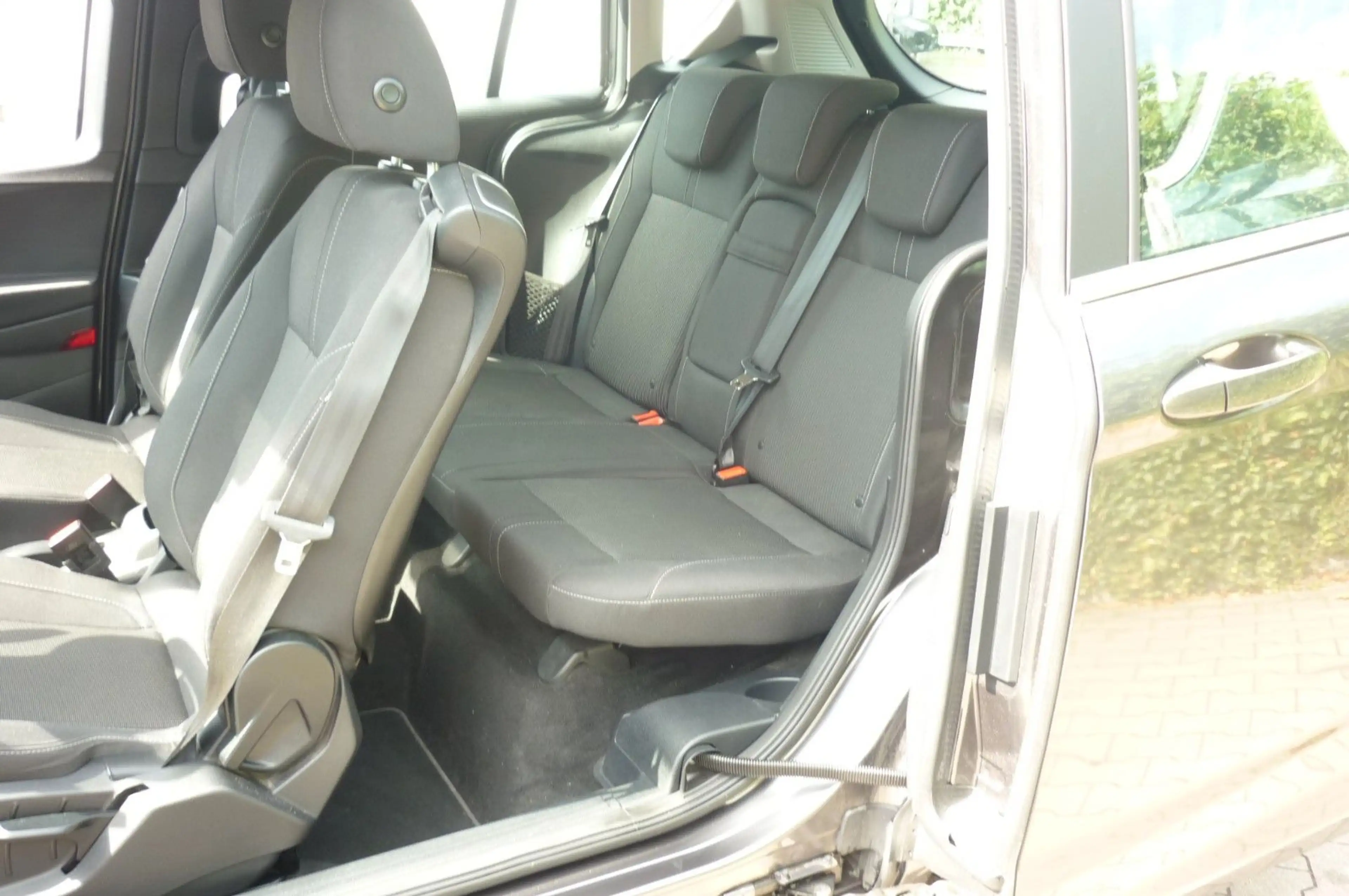 Ford B-Max B-MAX Titanium 1 HAND ALU NAVI Automatik — photo 13