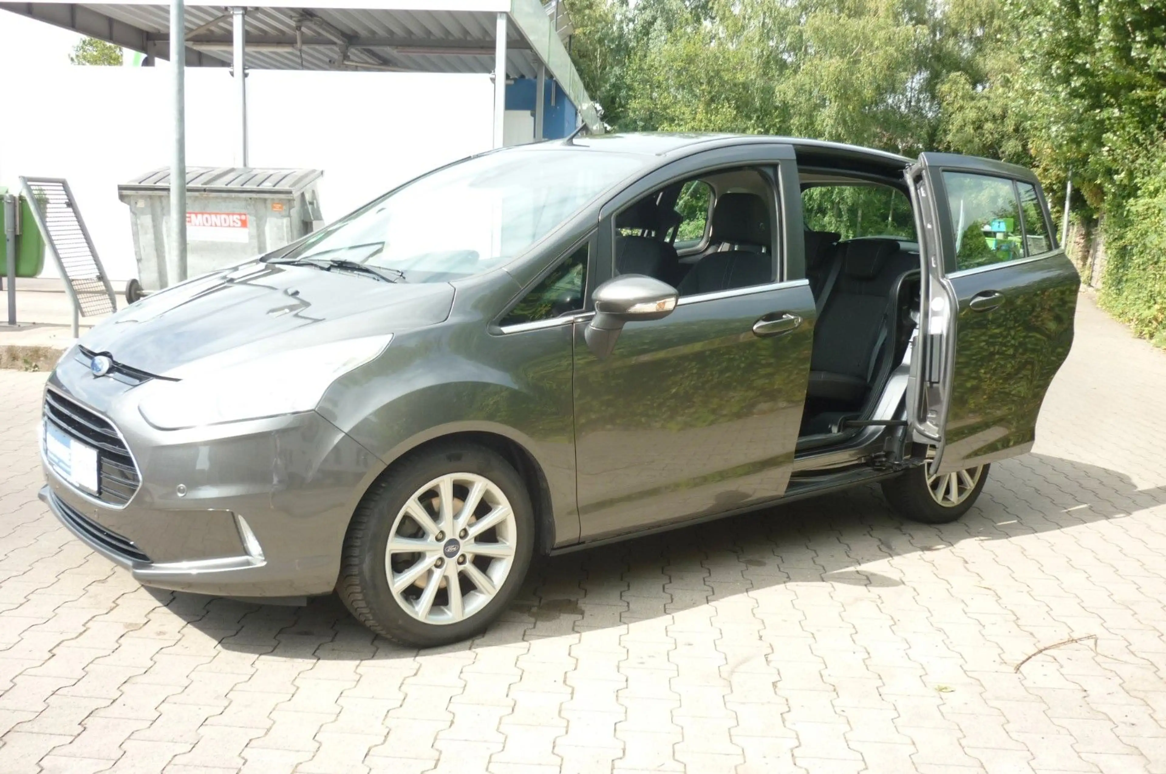 Ford B-Max B-MAX Titanium 1 HAND ALU NAVI Automatik — photo 2