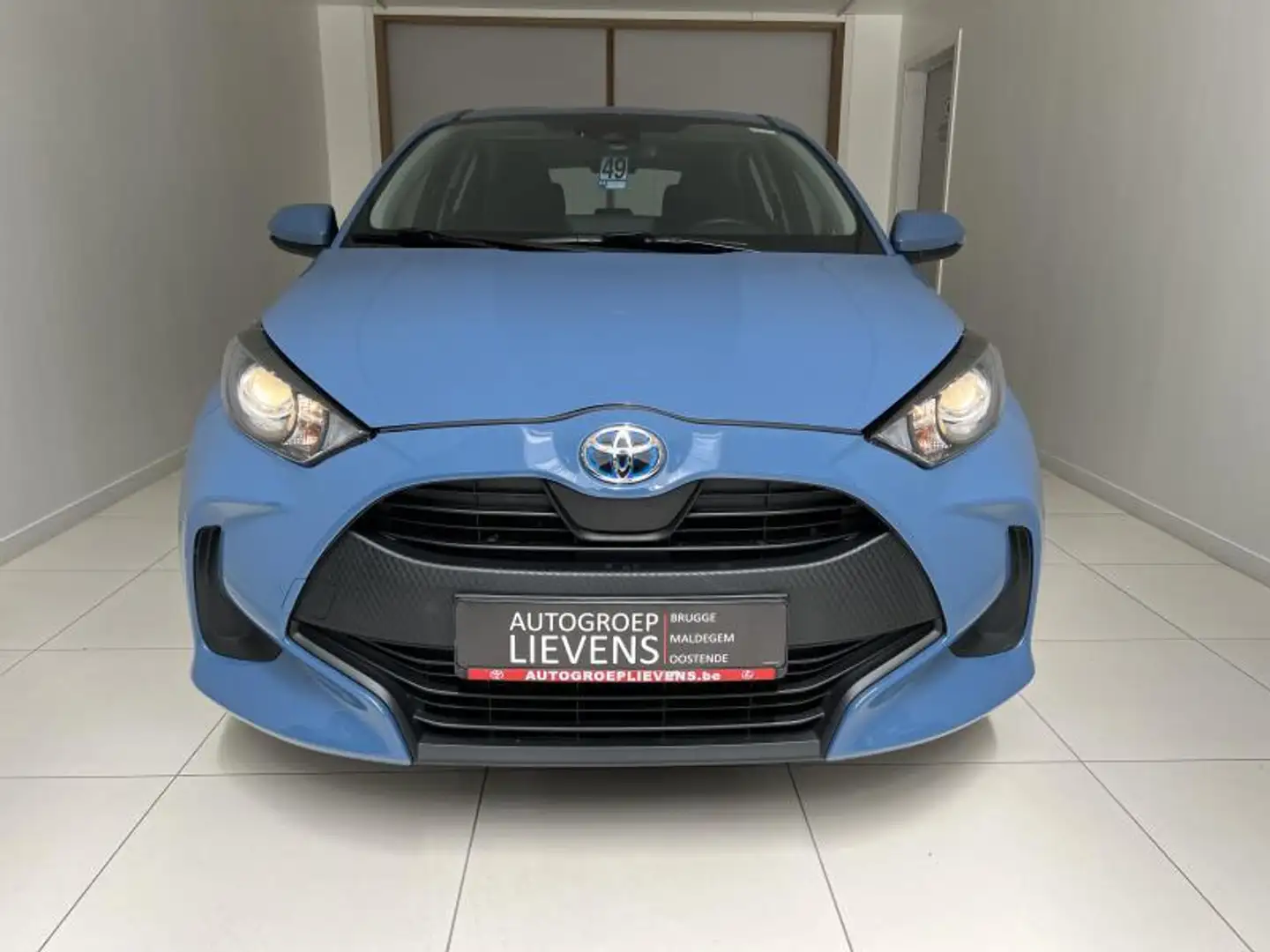 Toyota Yaris DYNAMIC 1.5 HYB CVT Blau - 2