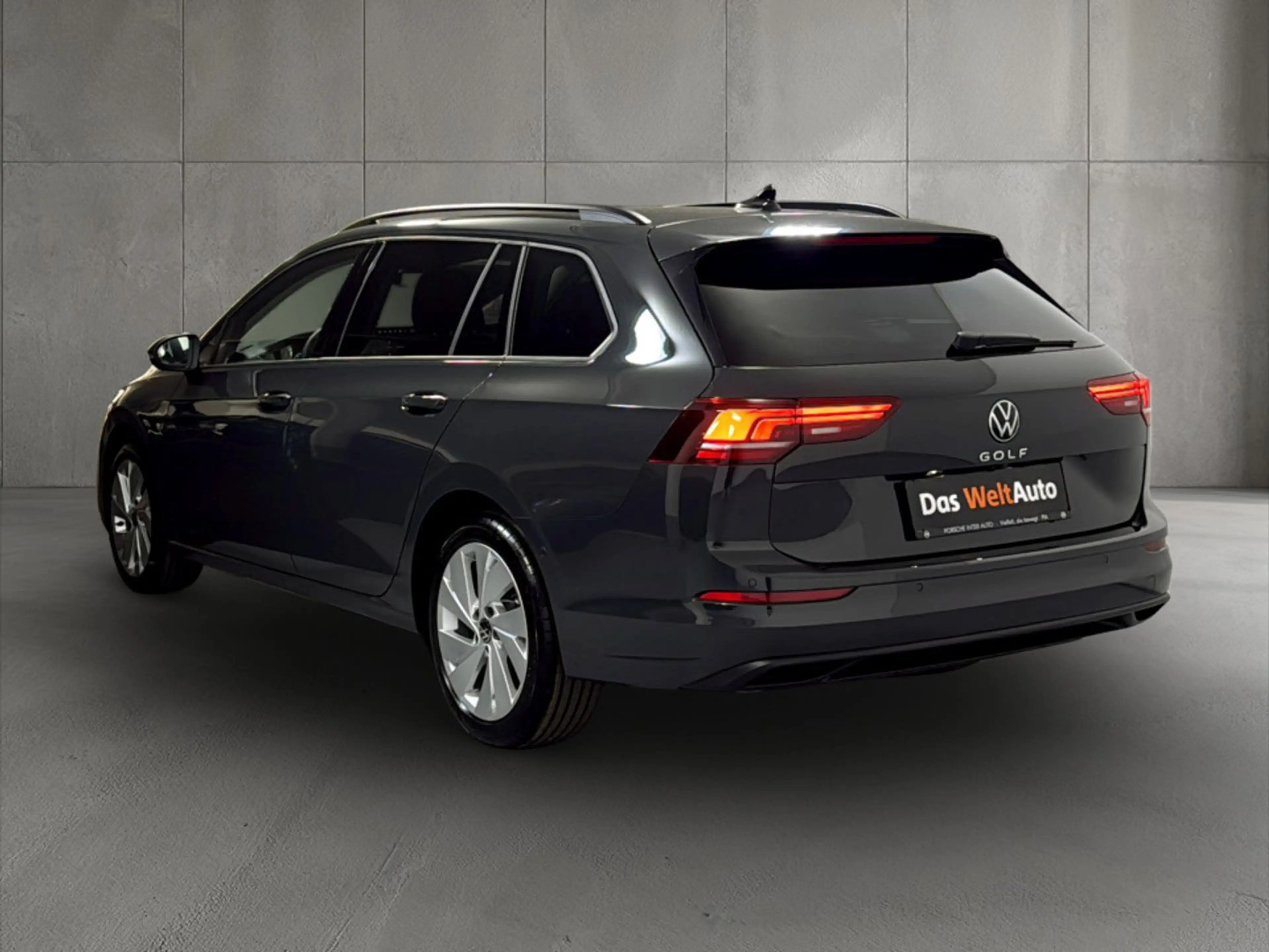 Volkswagen Golf Variant Business TSI — photo 4
