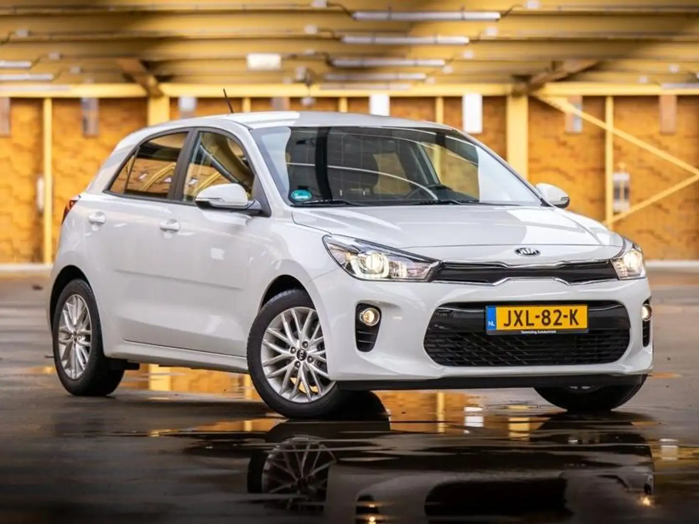 Kia Rio 1.2 CVVT ExecutiveL. Weiß - 2