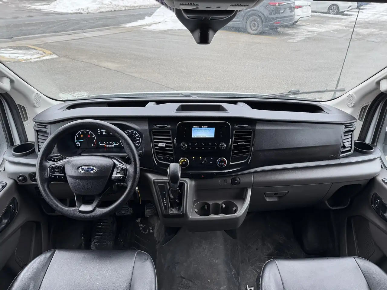 Ford Transit Cargo Van снимка Ford Transit Cargo Van
